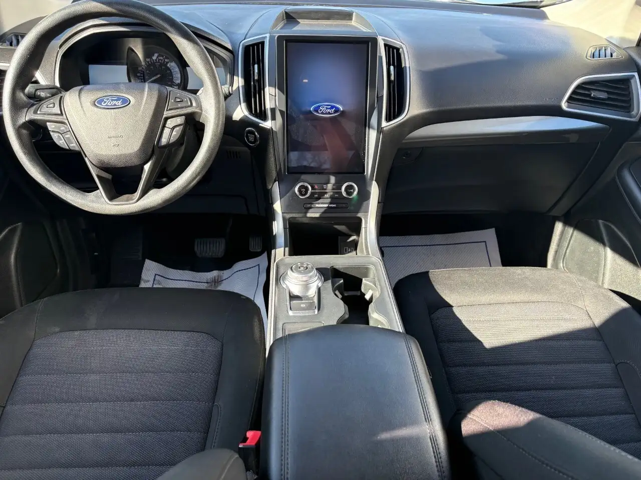 Ford Edge снимка Ford Edge