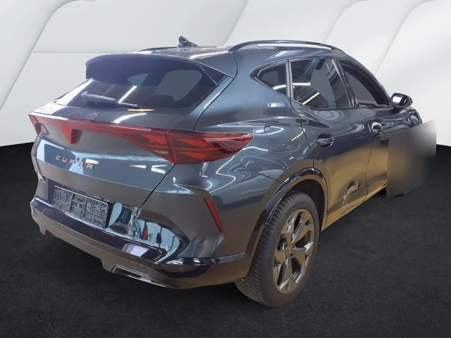 CUPRA Formentor 1.5 eTSI DSG GJR+ACC+DINAMICA+SENNHEISER Klima Grau - 2