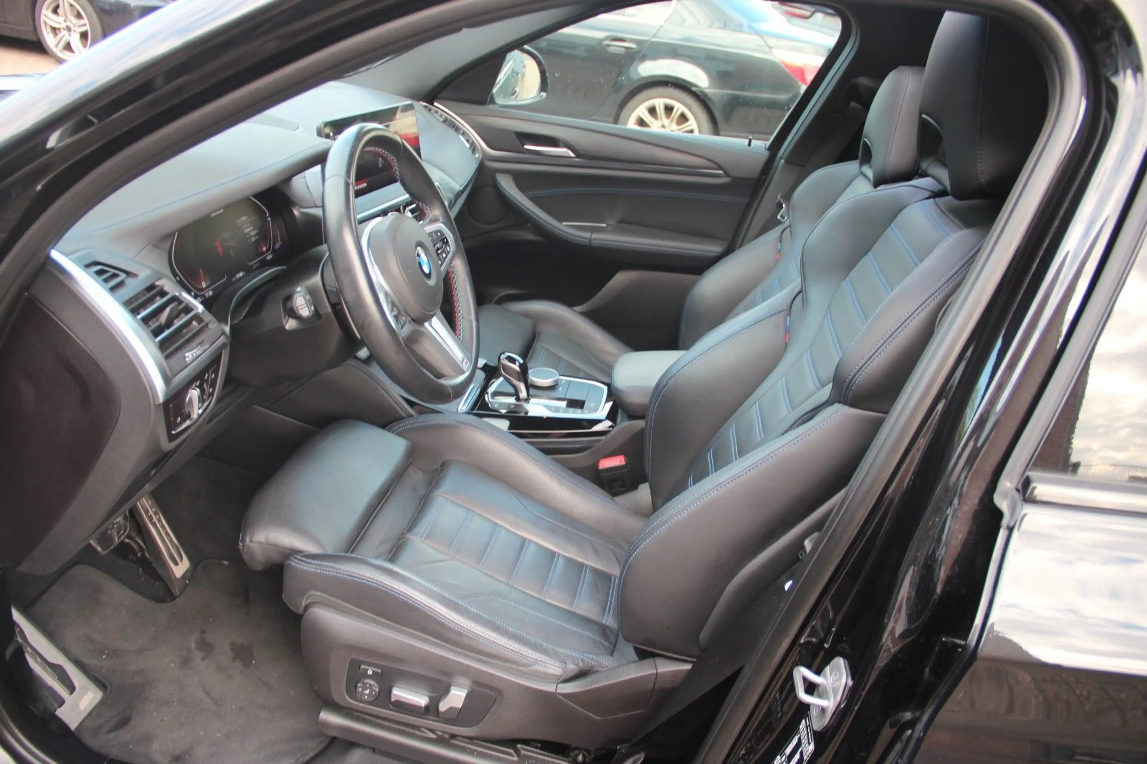 BMW X4 M xDrive, Laser, HUD, Pano, SHZ — photo 10