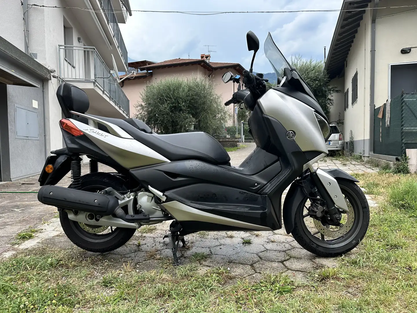 Yamaha X-Max 125 - 2