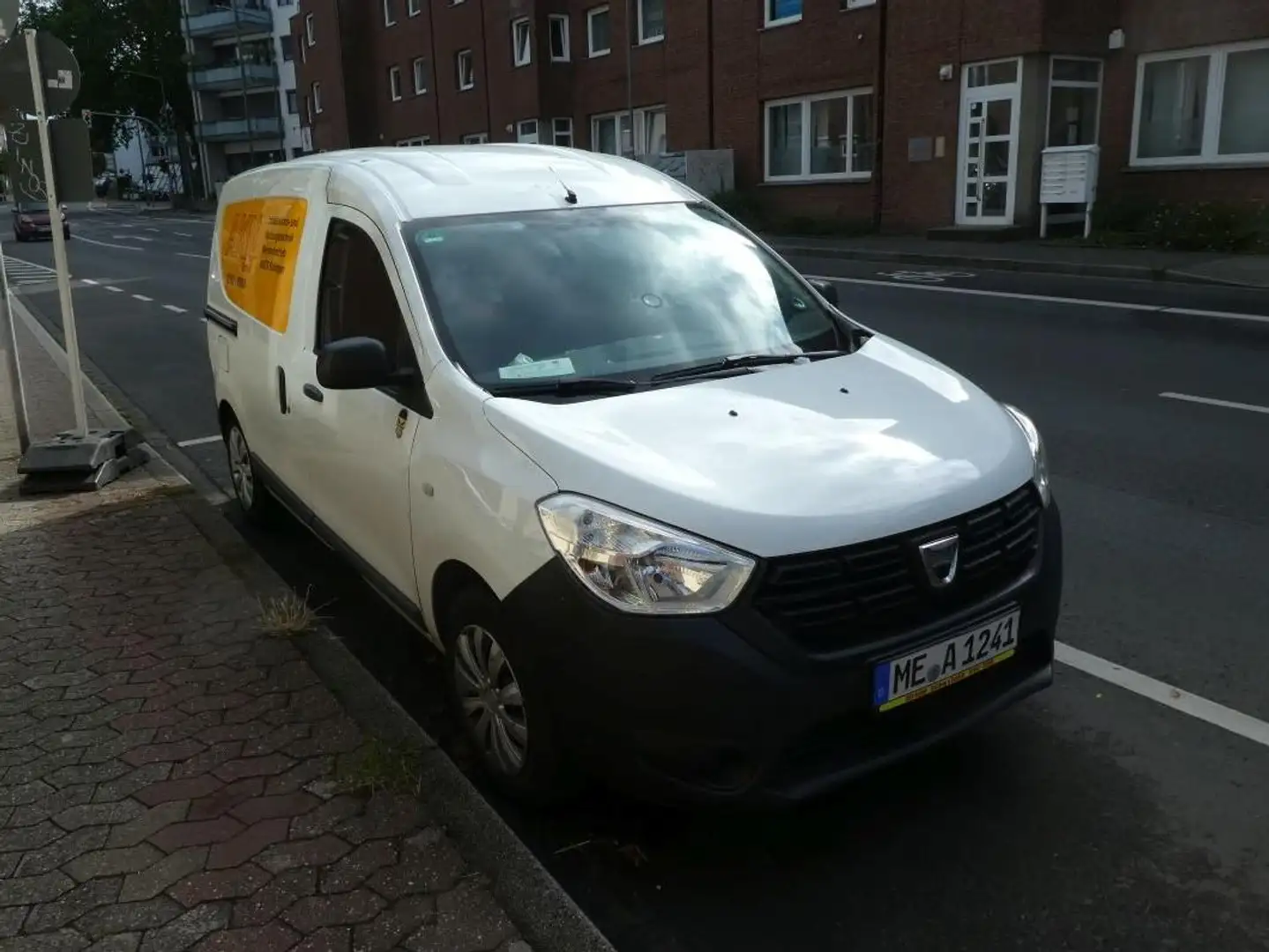 Dacia Dokker Essential - 2