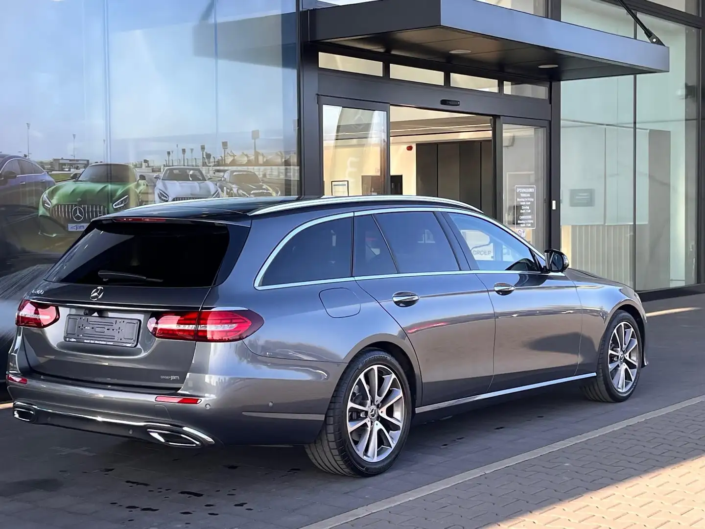 Mercedes-Benz E 200 Break Pano/Burm/Mempack Grigio - 2