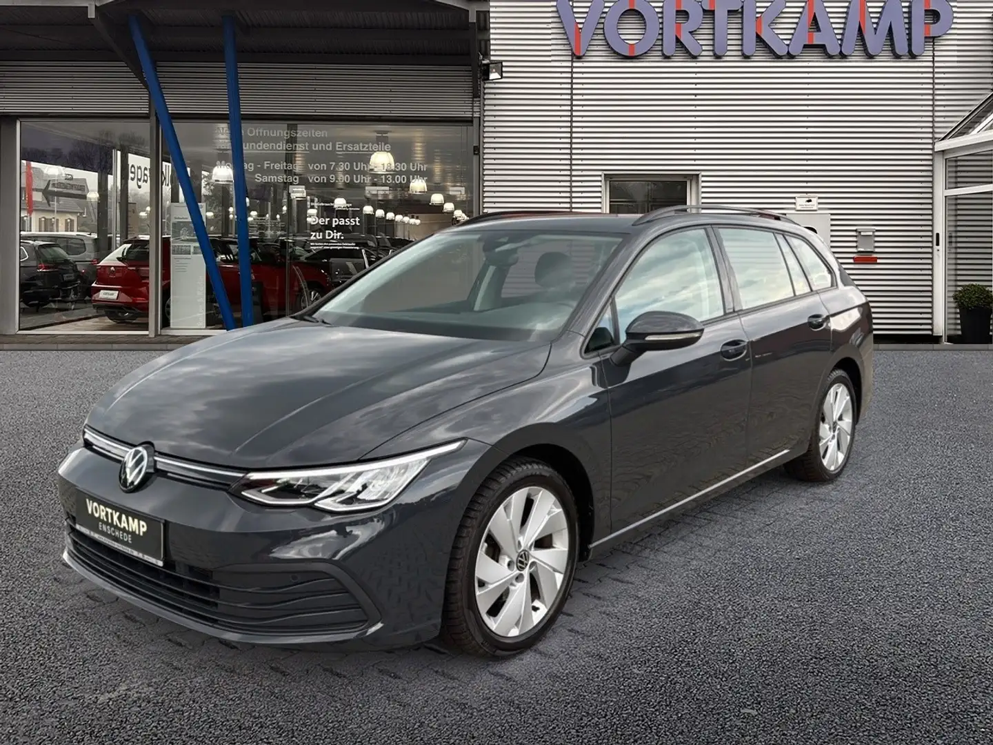 Volkswagen Golf VIII Variant Life Kamera Grau - 2