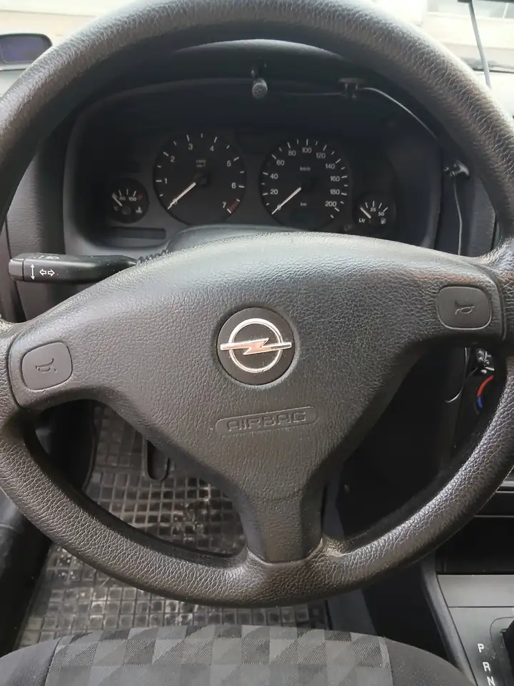 Opel Astra Automatik GL, foto 4