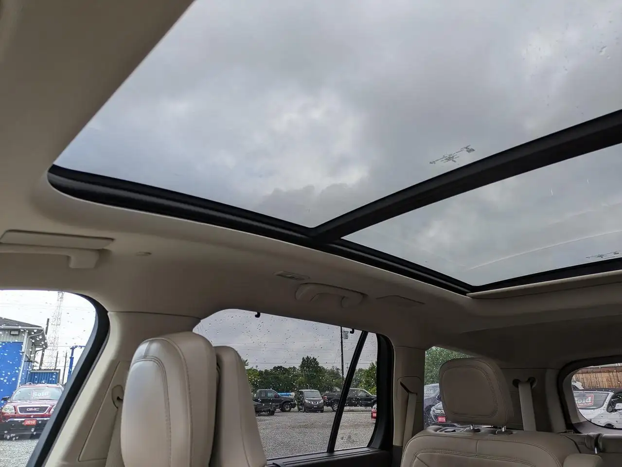 Lincoln Aviator снимка Lincoln Aviator