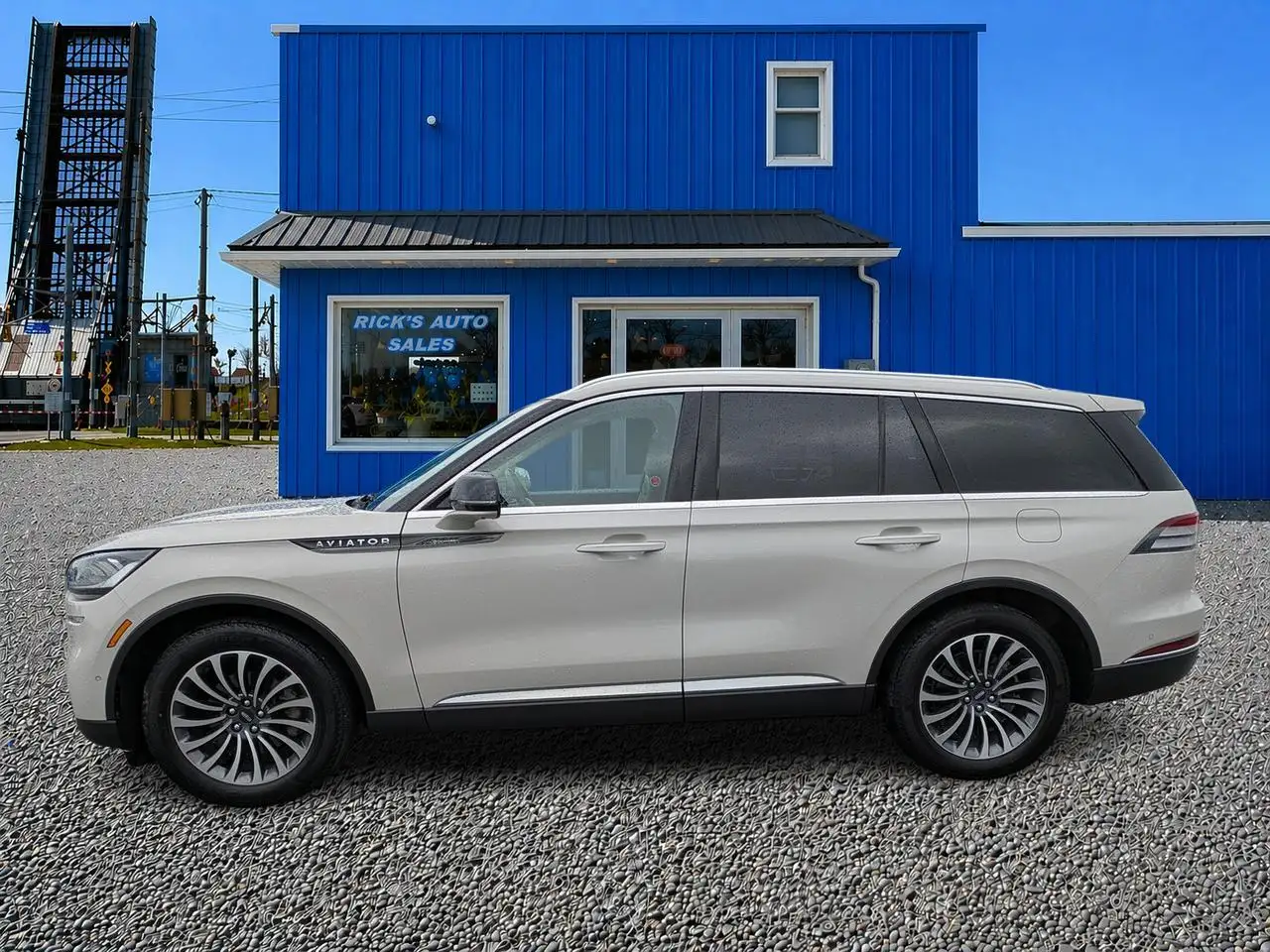 Lincoln Aviator снимка Lincoln Aviator