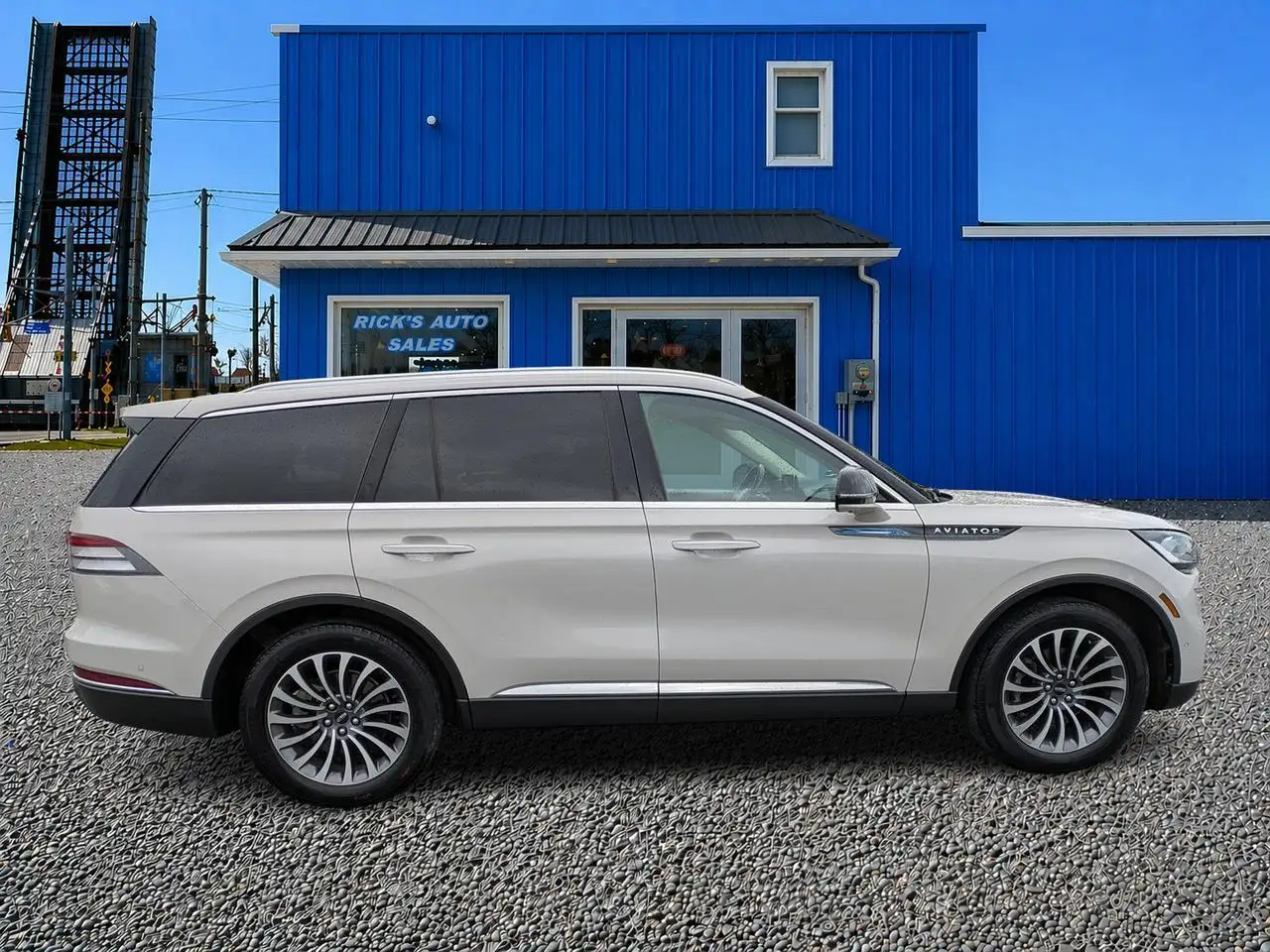 Lincoln Aviator снимка Lincoln Aviator