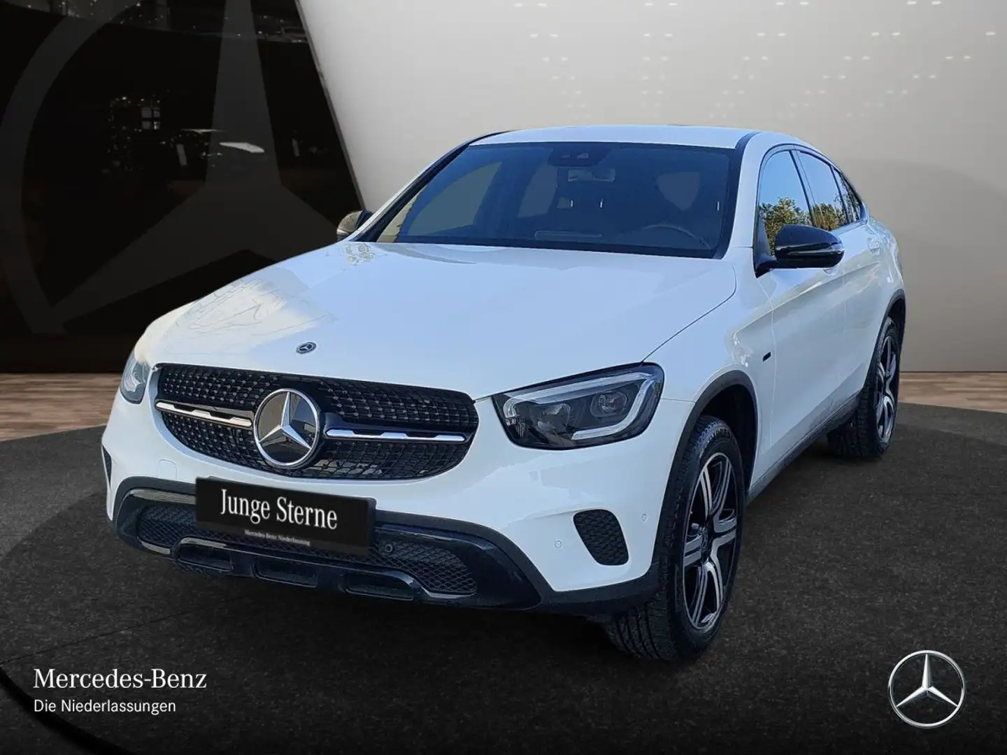 Mercedes-Benz GLC 300 e Coupé 4M NIGHT+MULTIBEAM+KAMERA+SPUR+9G Weiß - 2