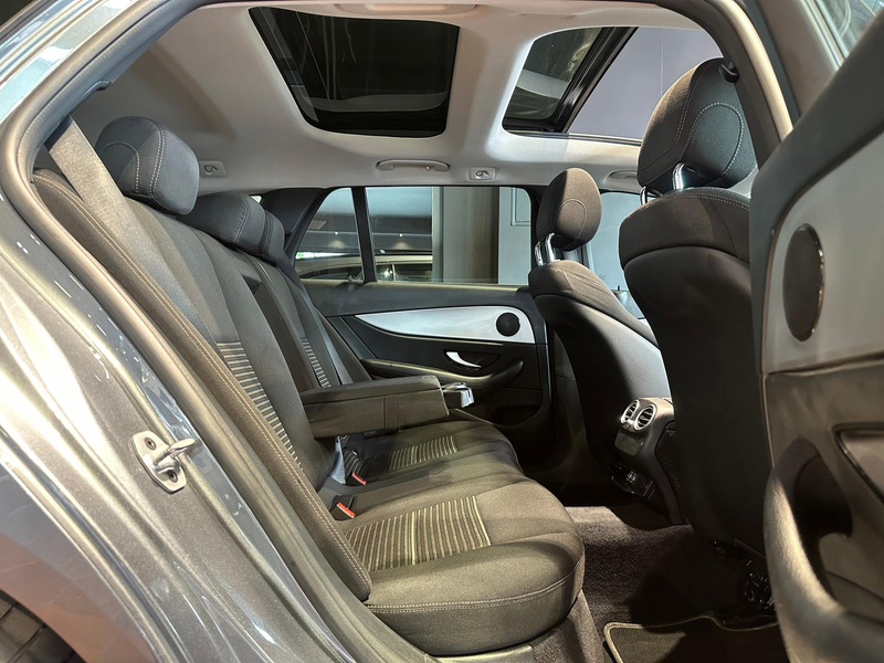 Mercedes-Benz E 200 T 4MATIC PANORAMA STANDHEIZUNG AHK COMAND LED BEHE — photo 15
