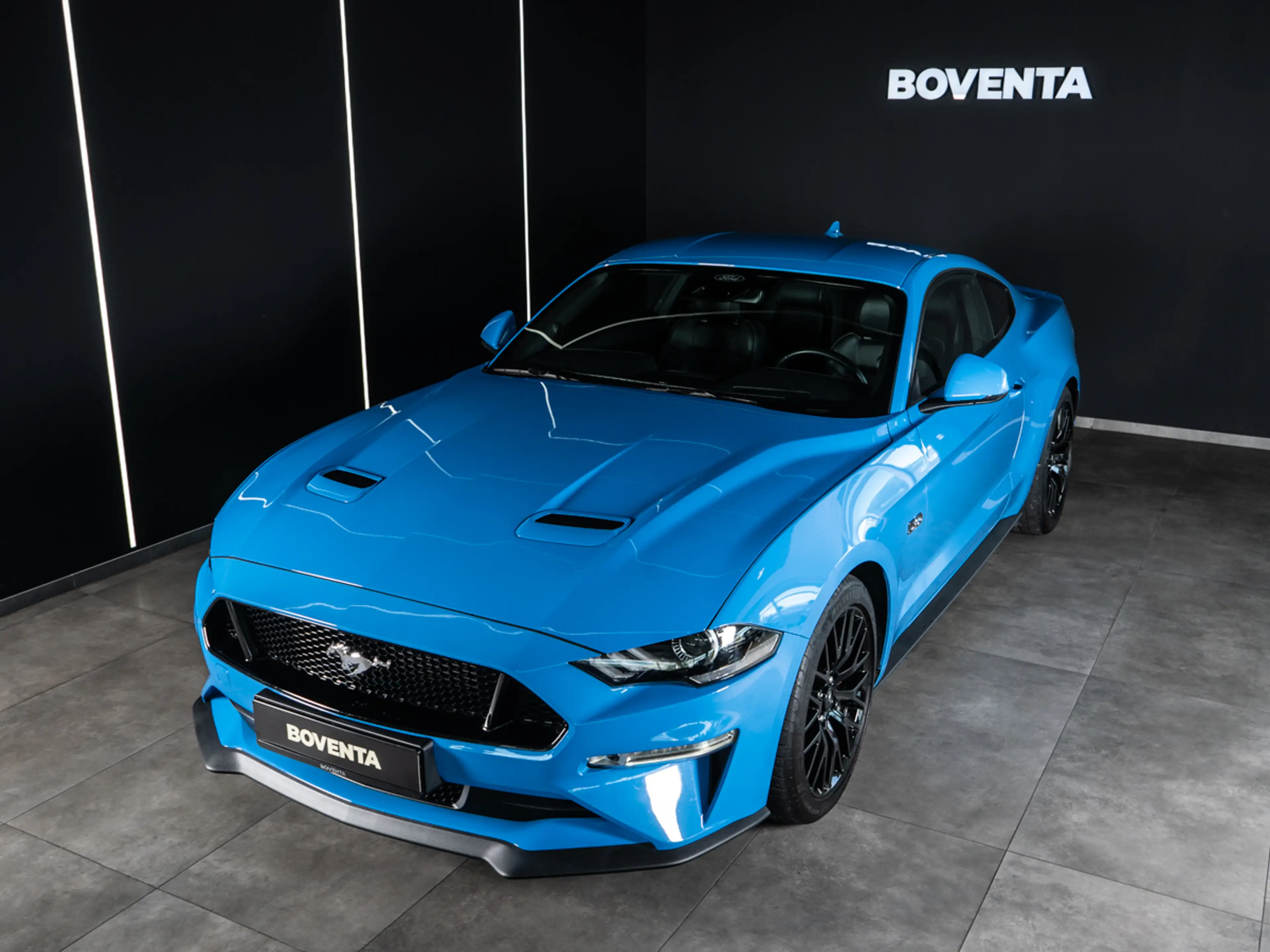 Ford Mustang GT 5.0 Ti-VCT V8 Fastback  *PREMIUM2*SYNC3* — photo 3
