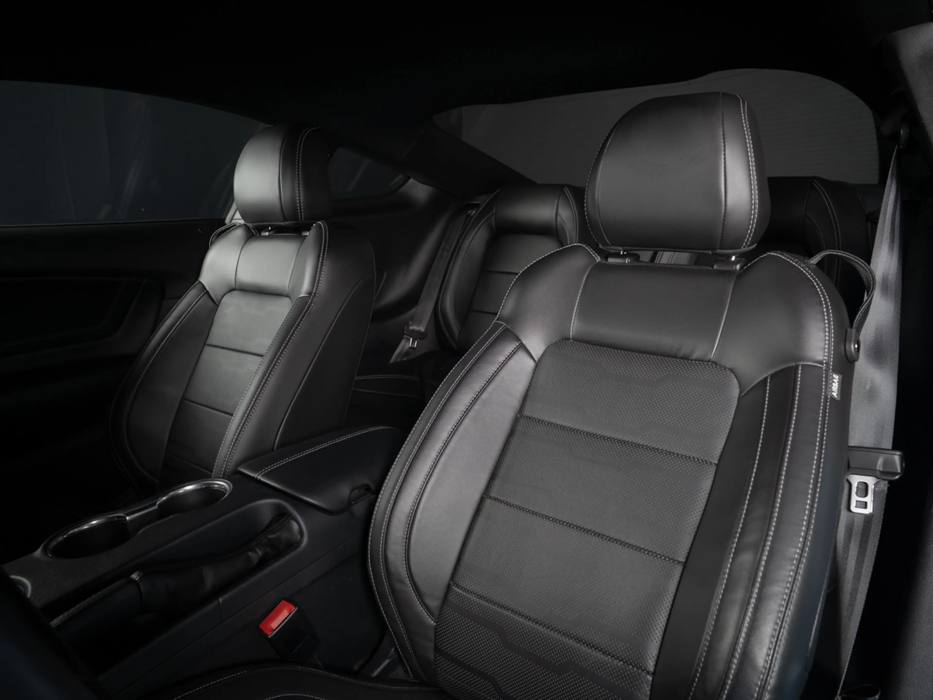 Ford Mustang GT 5.0 Ti-VCT V8 Fastback  *PREMIUM2*SYNC3* — photo 10
