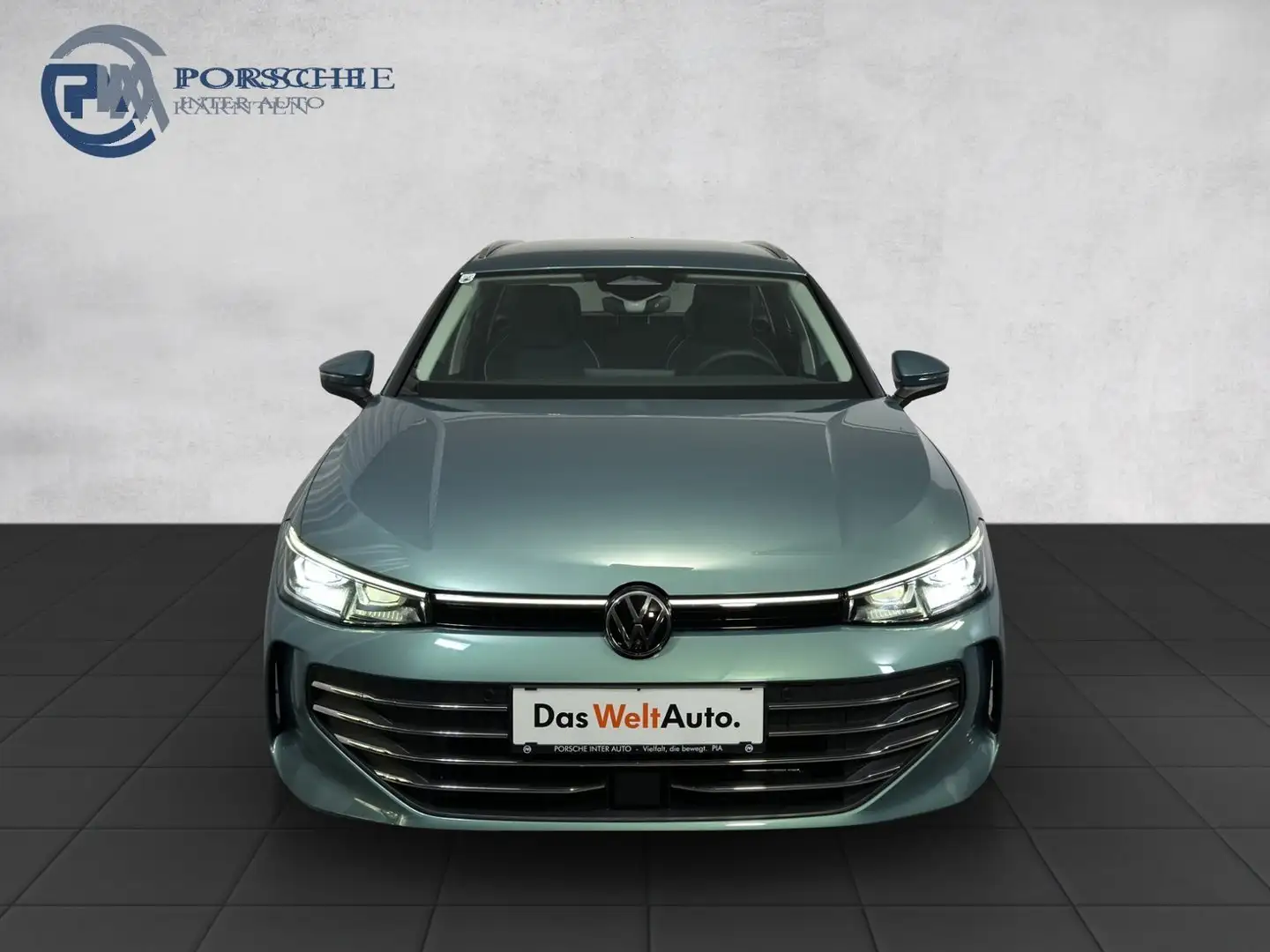 Volkswagen Passat Variant Business TDI DSG Grün - 2