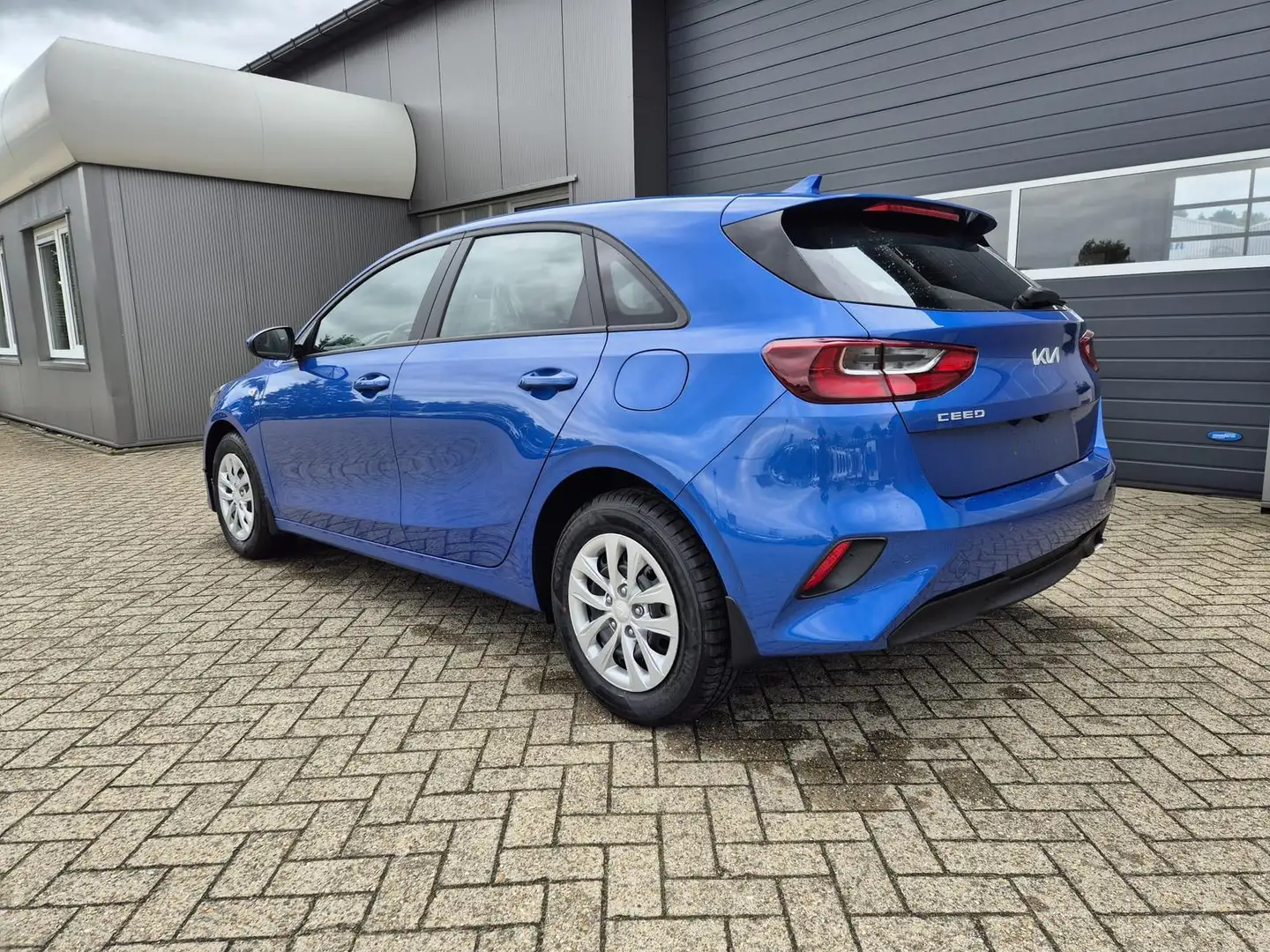 Kia Ceed / cee'd Vision 1.5 T-GDi 140PS Automatik Klimaautomatik... Blau - 2