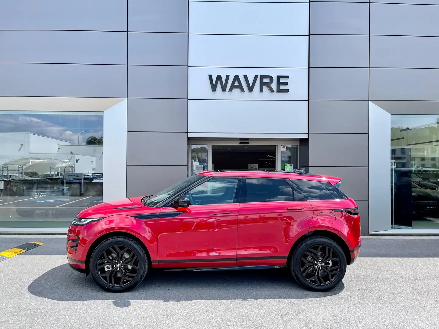 Land Rover Range Rover Evoque [PHEV] SE R-Dynamic Rouge - 1