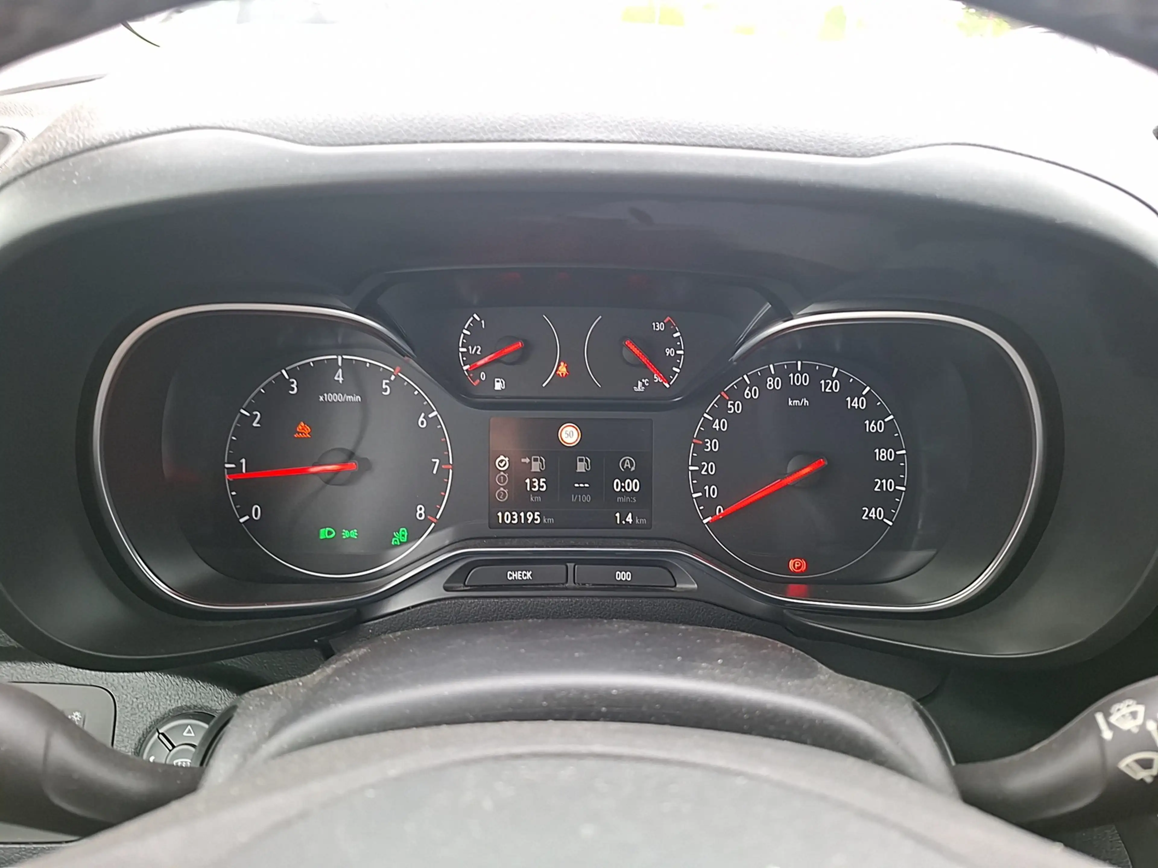 Opel Combo Life Innovation — photo 10
