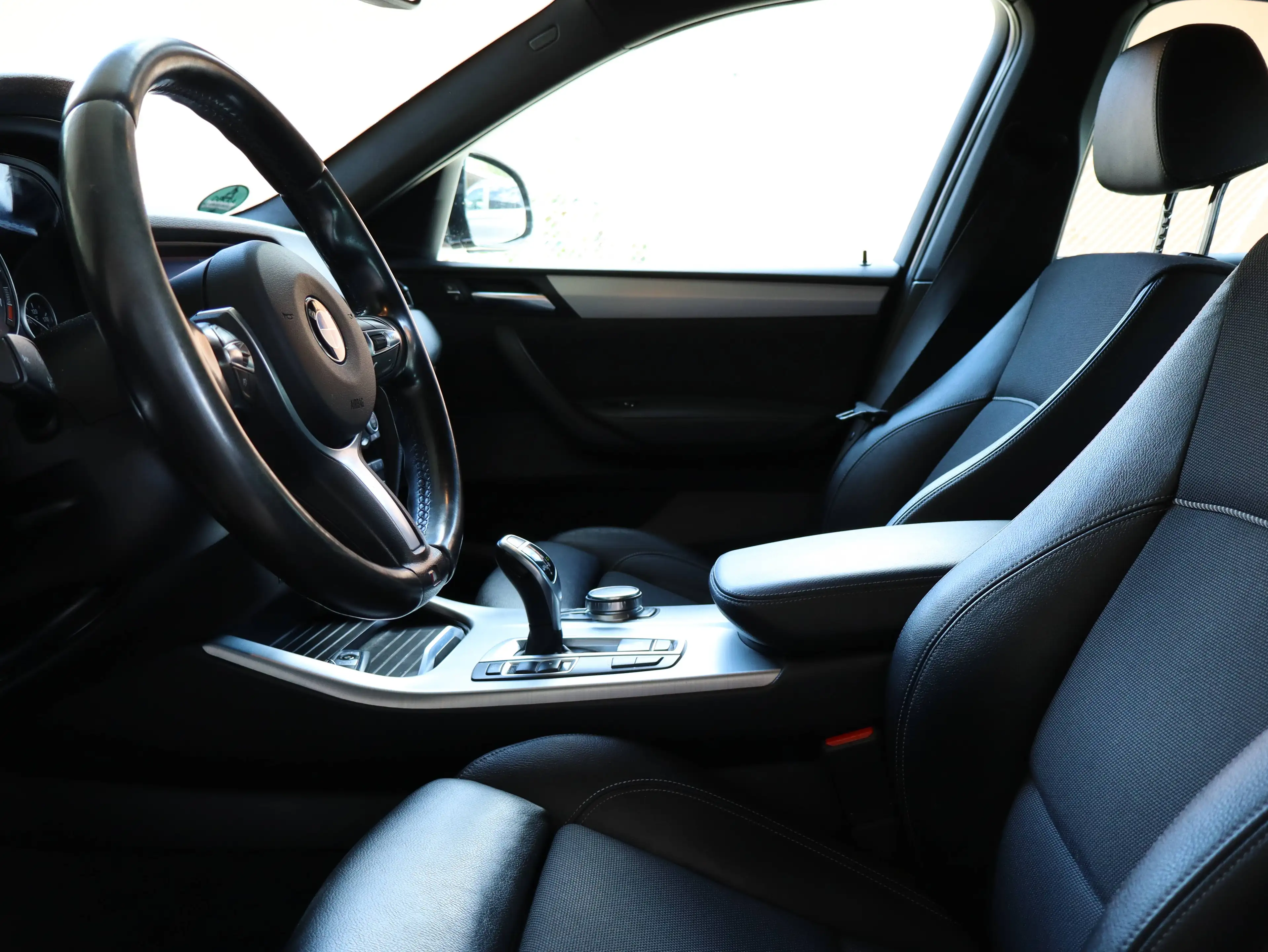 BMW X4 xDrive35i Sport-Aut. M SPORT *AHK*NAVI*BI-XENON*EL.GLAS-SCHIEBEDACH*HIFI* — photo 10