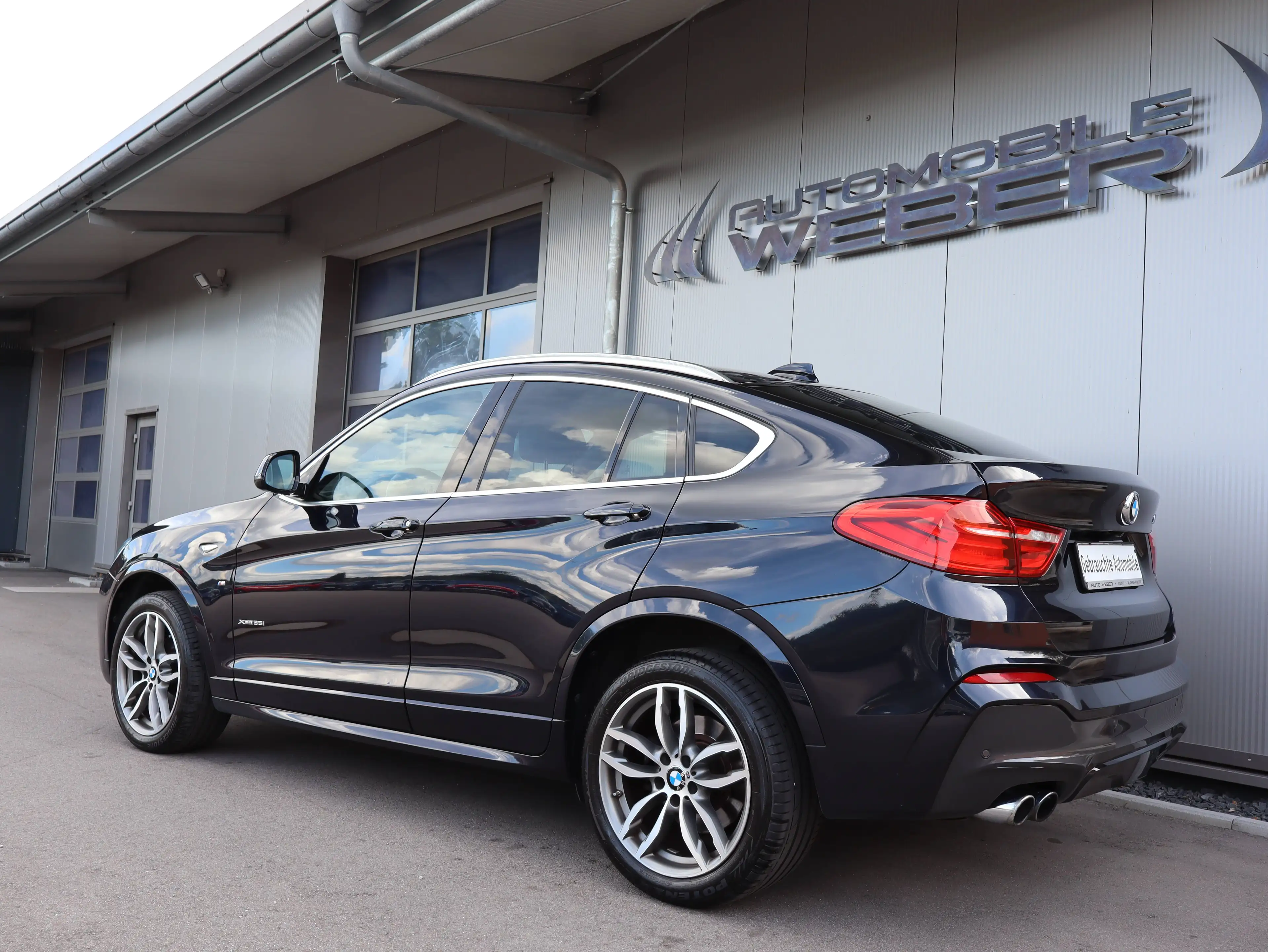 BMW X4 xDrive35i Sport-Aut. M SPORT *AHK*NAVI*BI-XENON*EL.GLAS-SCHIEBEDACH*HIFI* — photo 4
