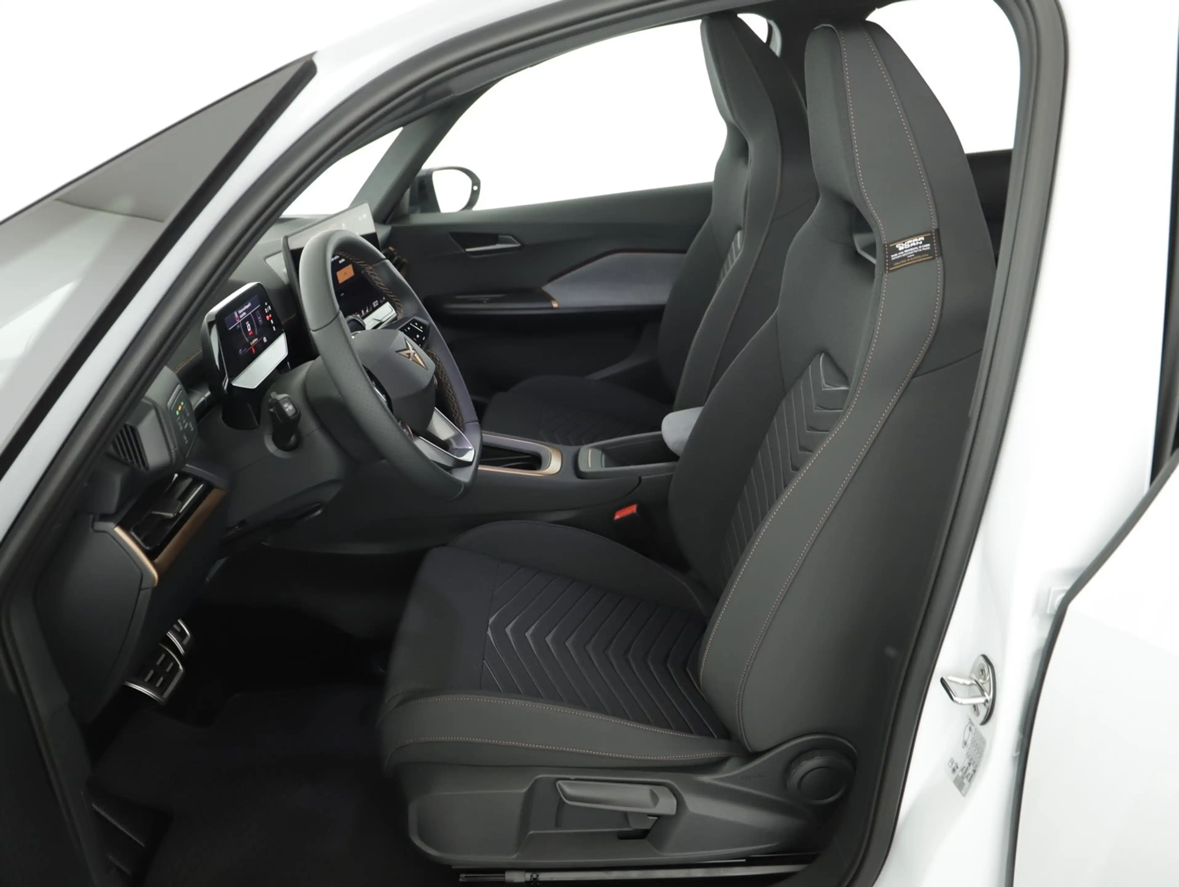 CUPRA Born 77/82 e-Boost 170kW/231PS — photo 11