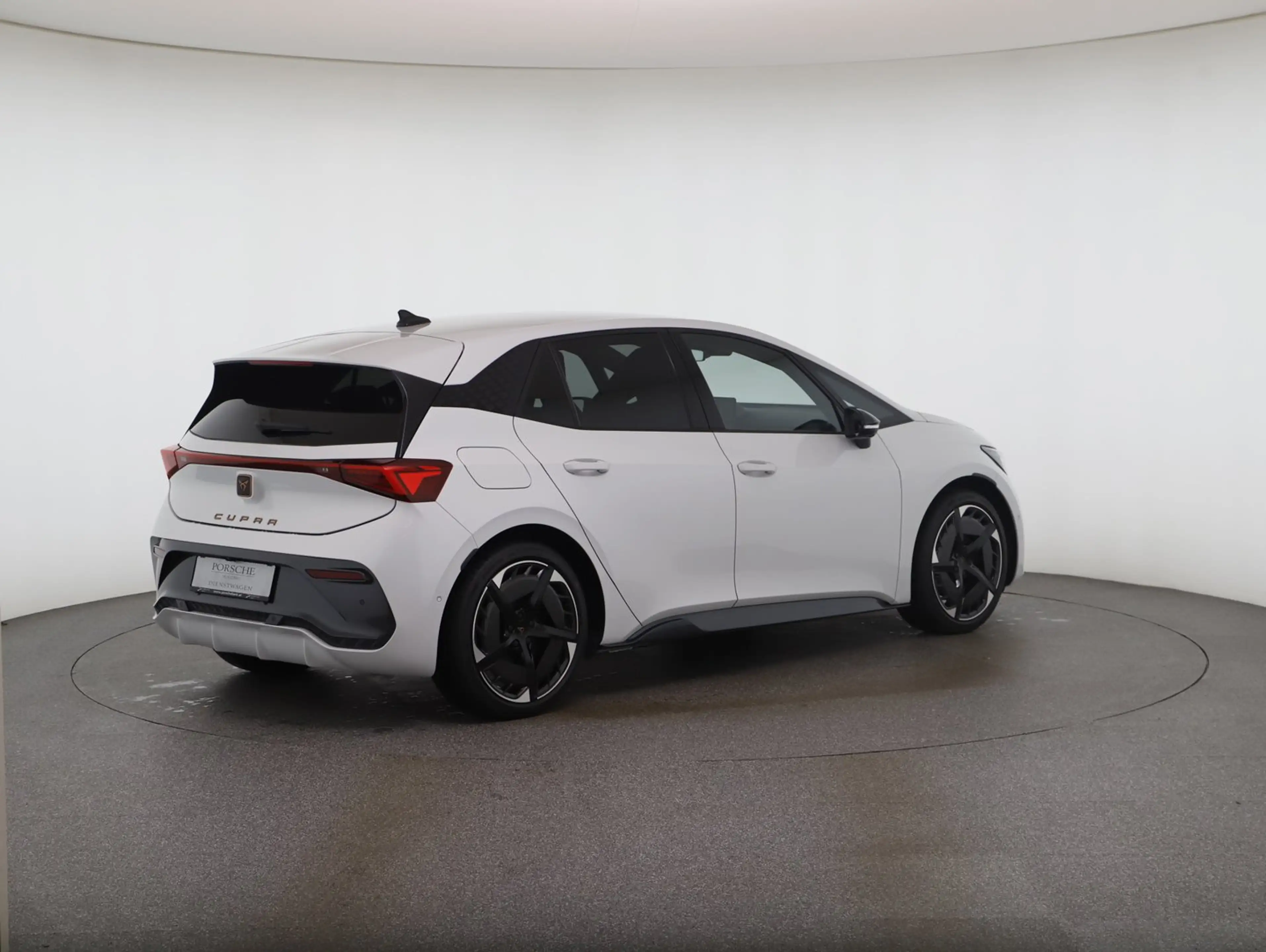 CUPRA Born 77/82 e-Boost 170kW/231PS — photo 5
