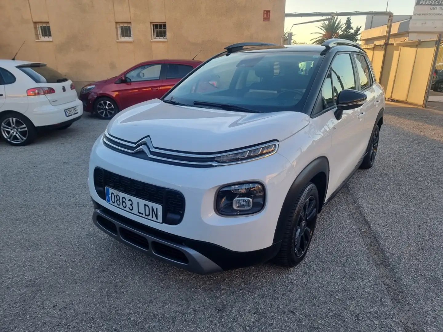 Citroen C3 Aircross BlueHDi S&S C-Series 100 Weiß - 1