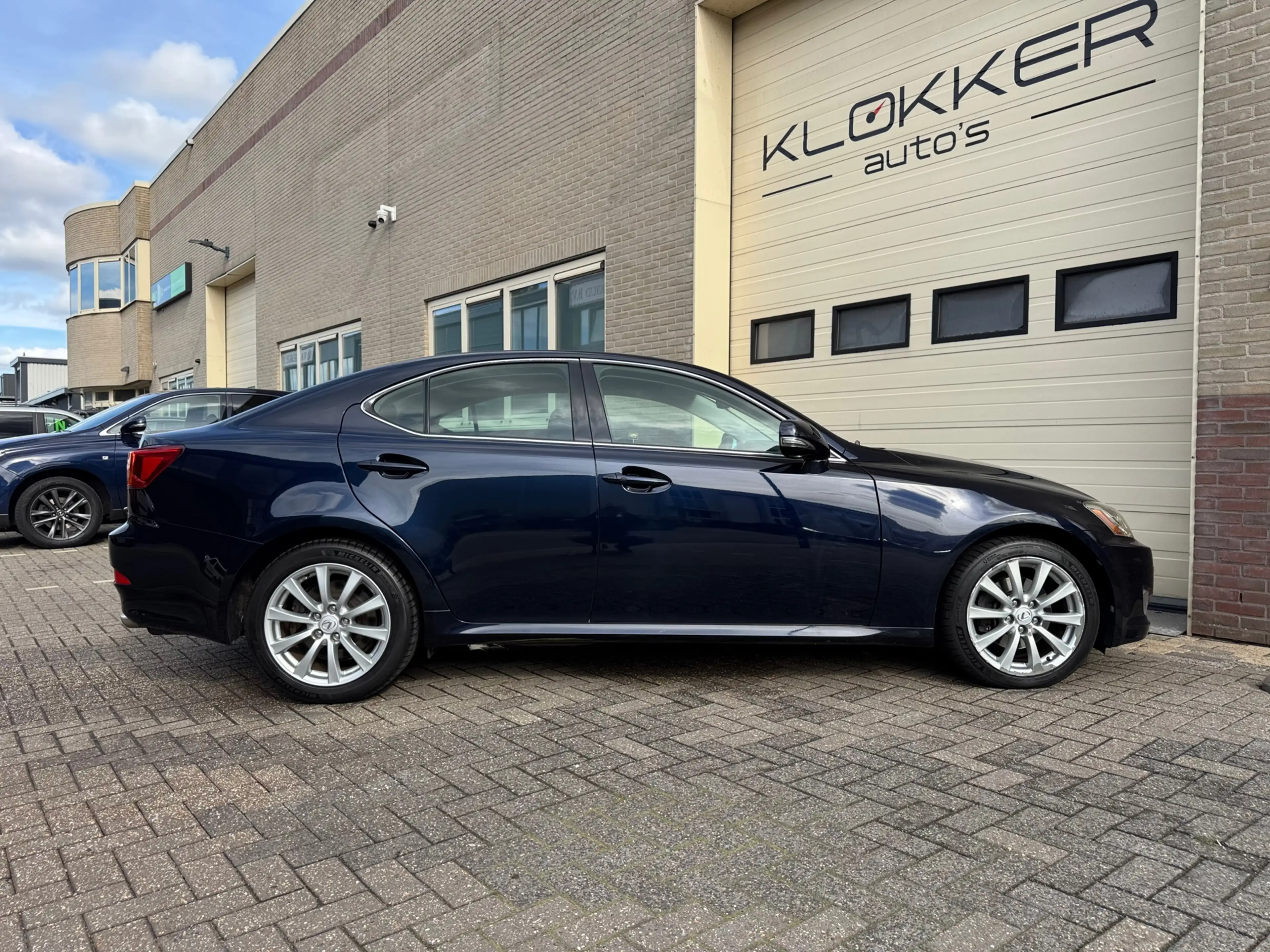 Lexus IS 250 Business Dealer onderh.|1e eigenaar|Camera|Trekhaa — photo 9