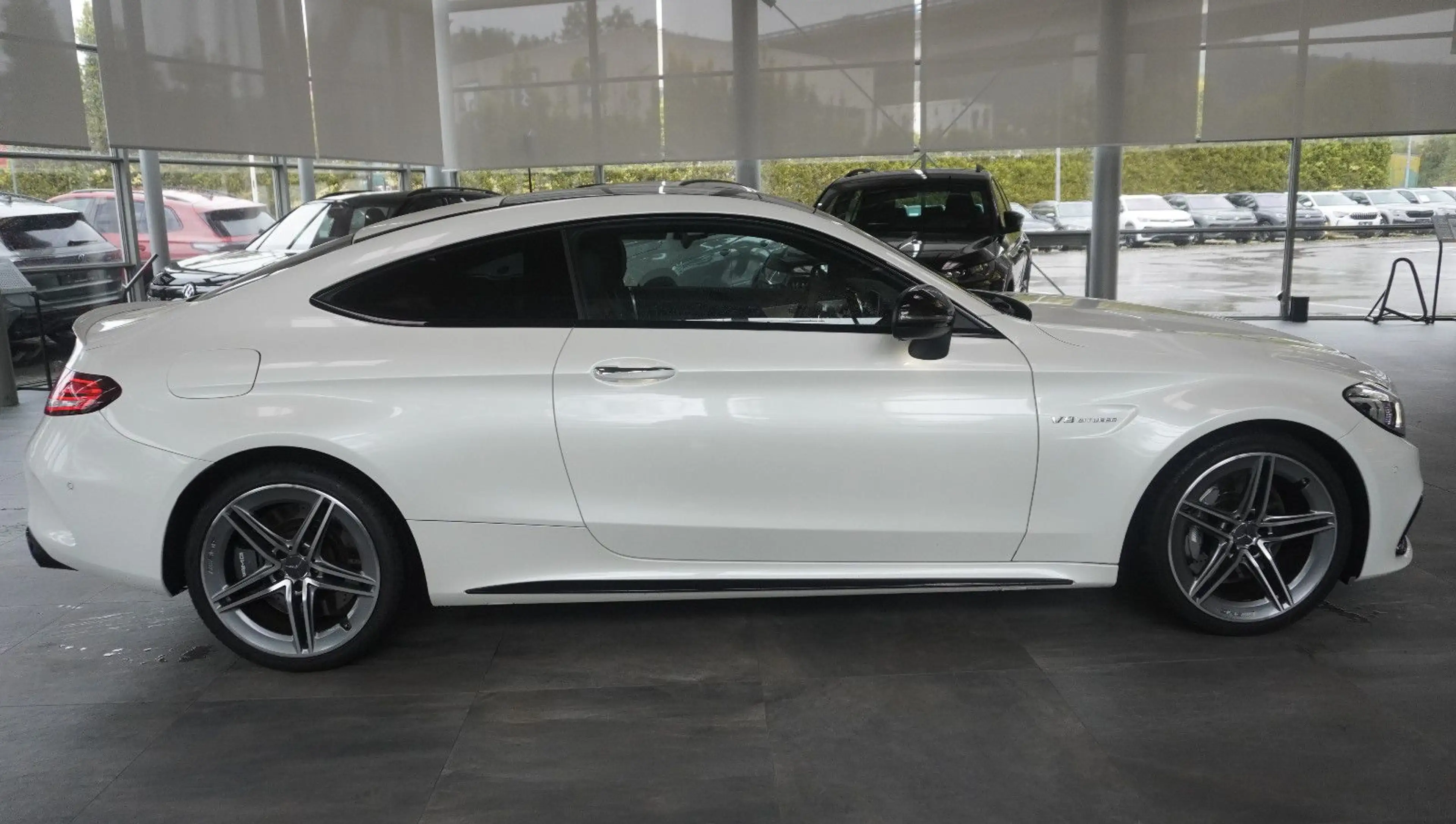 Mercedes-Benz C 63 AMG Coupe *NIGHT*PANO*HEAD-UP*BURMESTER* — photo 4