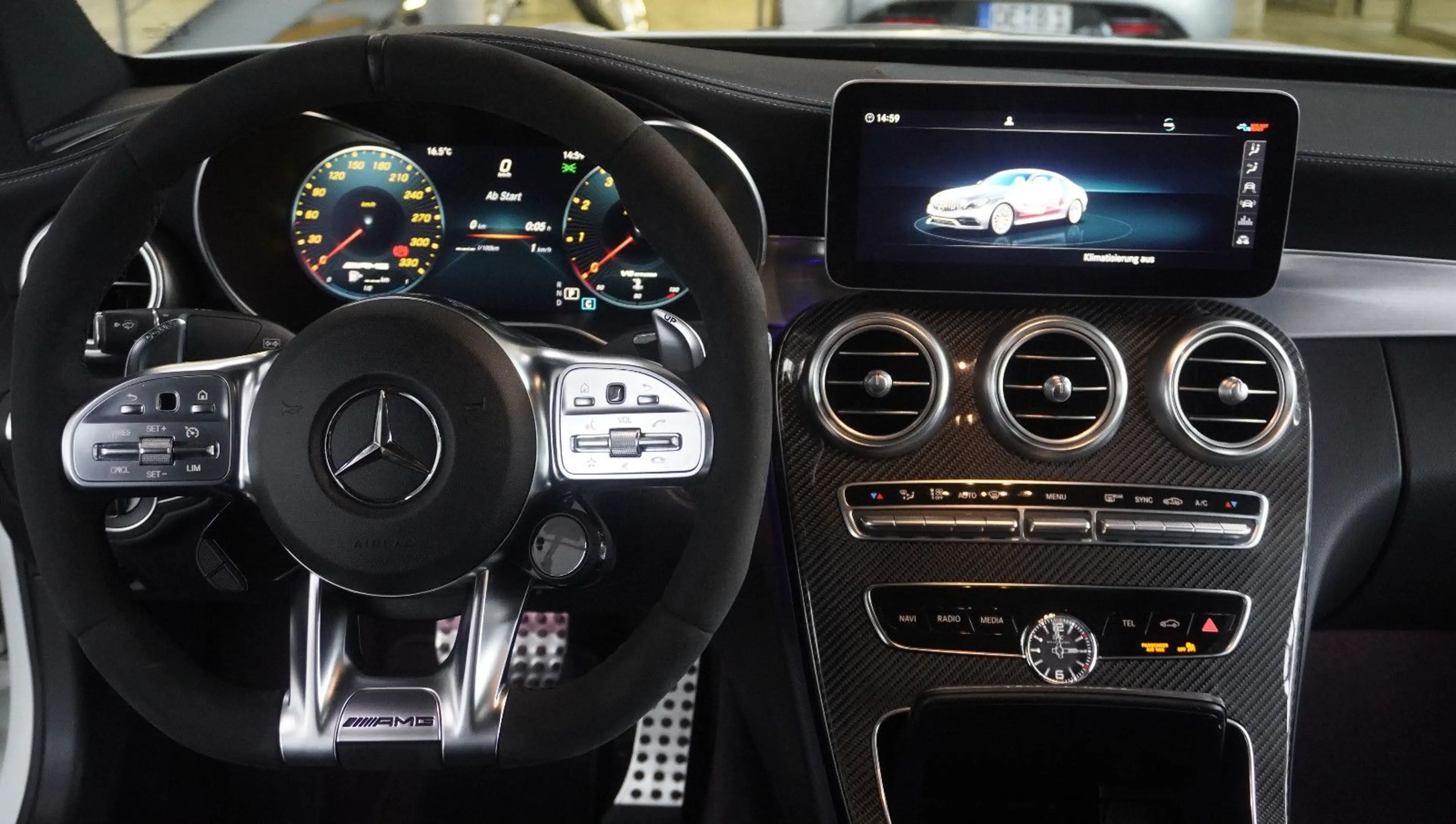 Mercedes-Benz C 63 AMG Coupe *NIGHT*PANO*HEAD-UP*BURMESTER* — photo 12