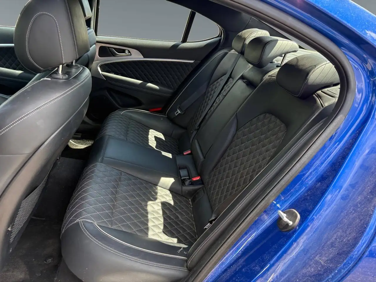 Genesis G70 photo Genesis G70