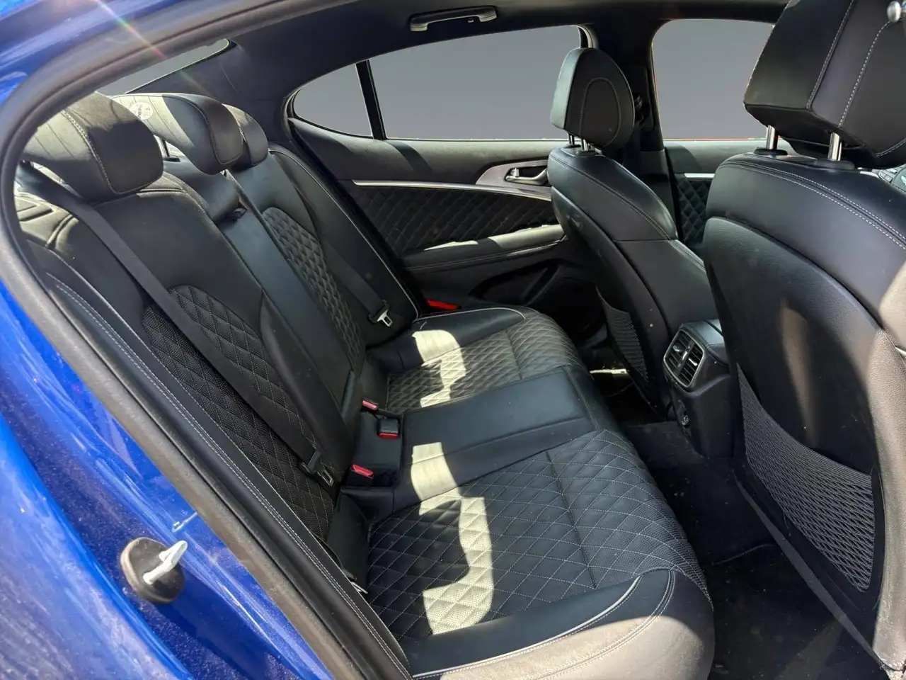 Genesis G70 photo Genesis G70