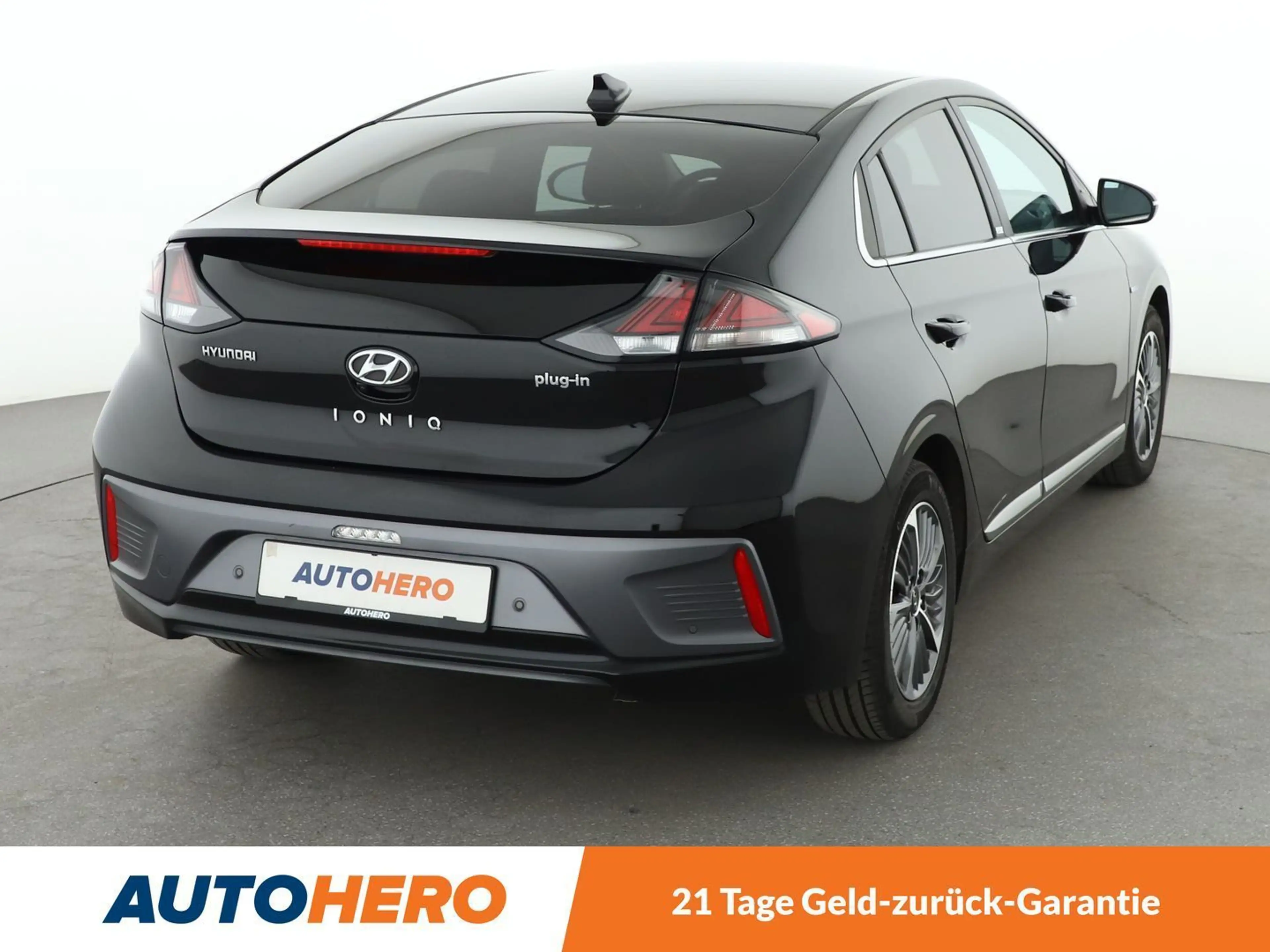 Hyundai IONIQ 1.6 Style Plug-In Hybrid Aut.*NAVI*LED*ACC*SPUR* — photo 6