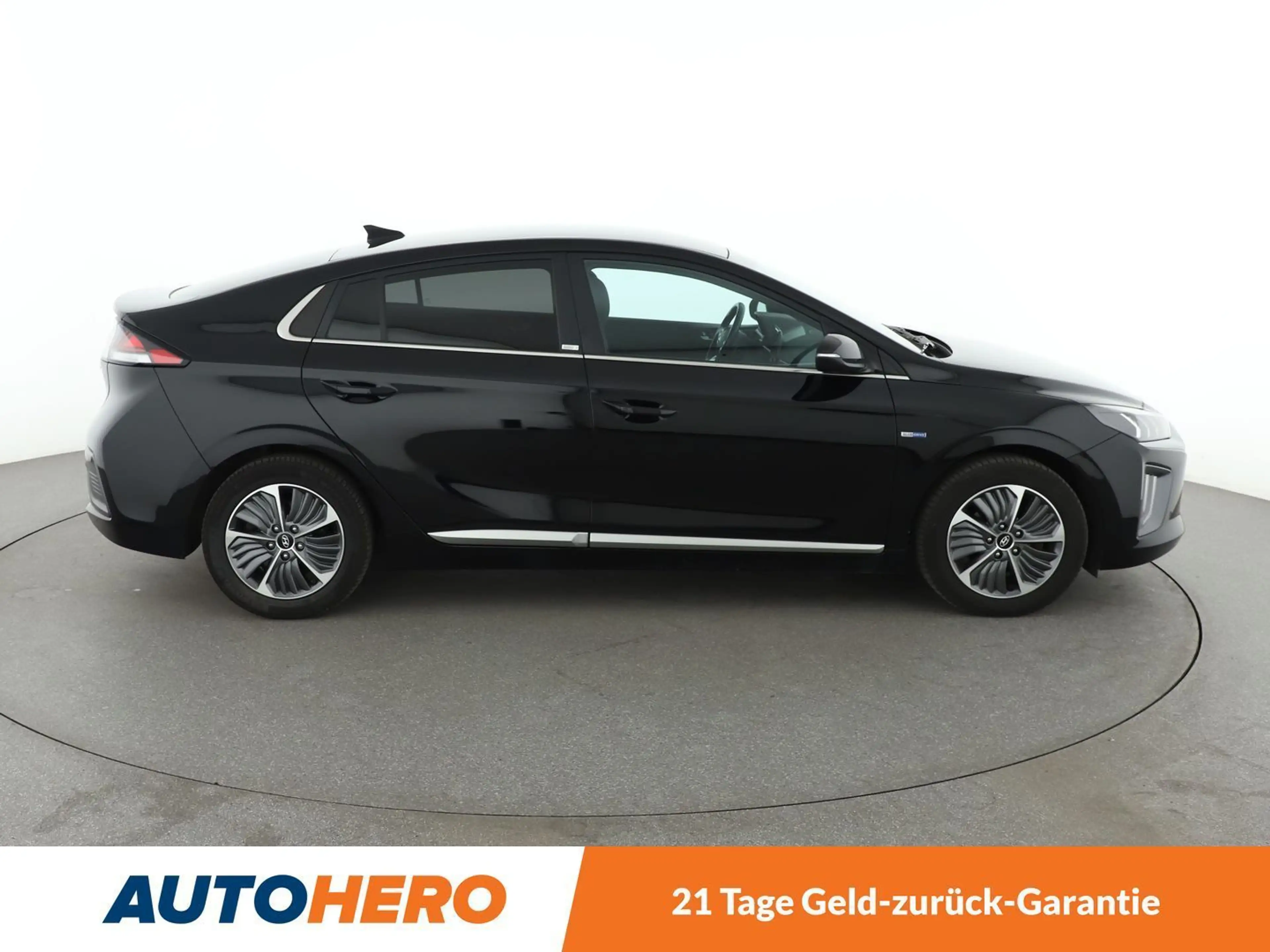Hyundai IONIQ 1.6 Style Plug-In Hybrid Aut.*NAVI*LED*ACC*SPUR* — photo 7
