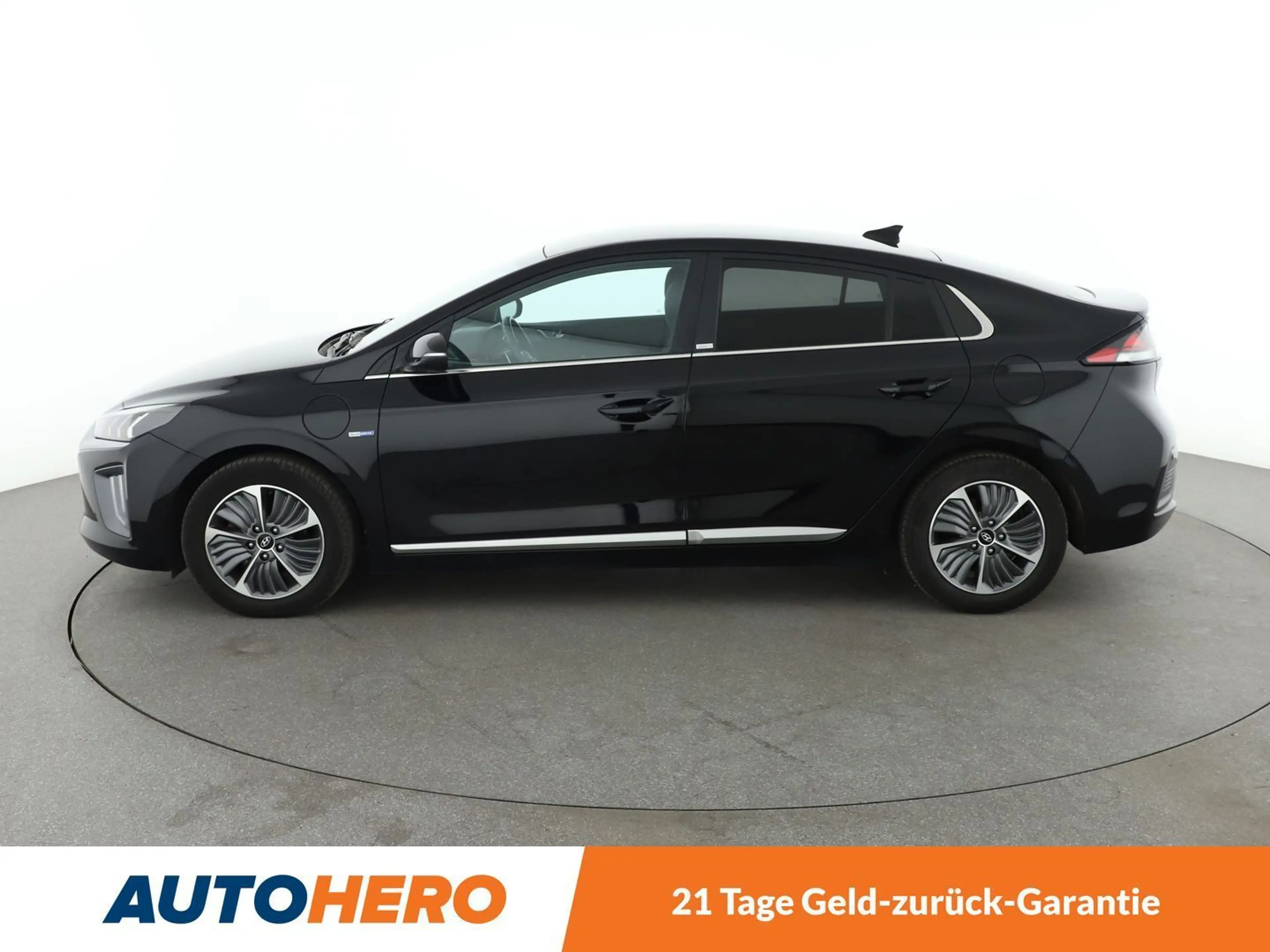 Hyundai IONIQ 1.6 Style Plug-In Hybrid Aut.*NAVI*LED*ACC*SPUR* — photo 3