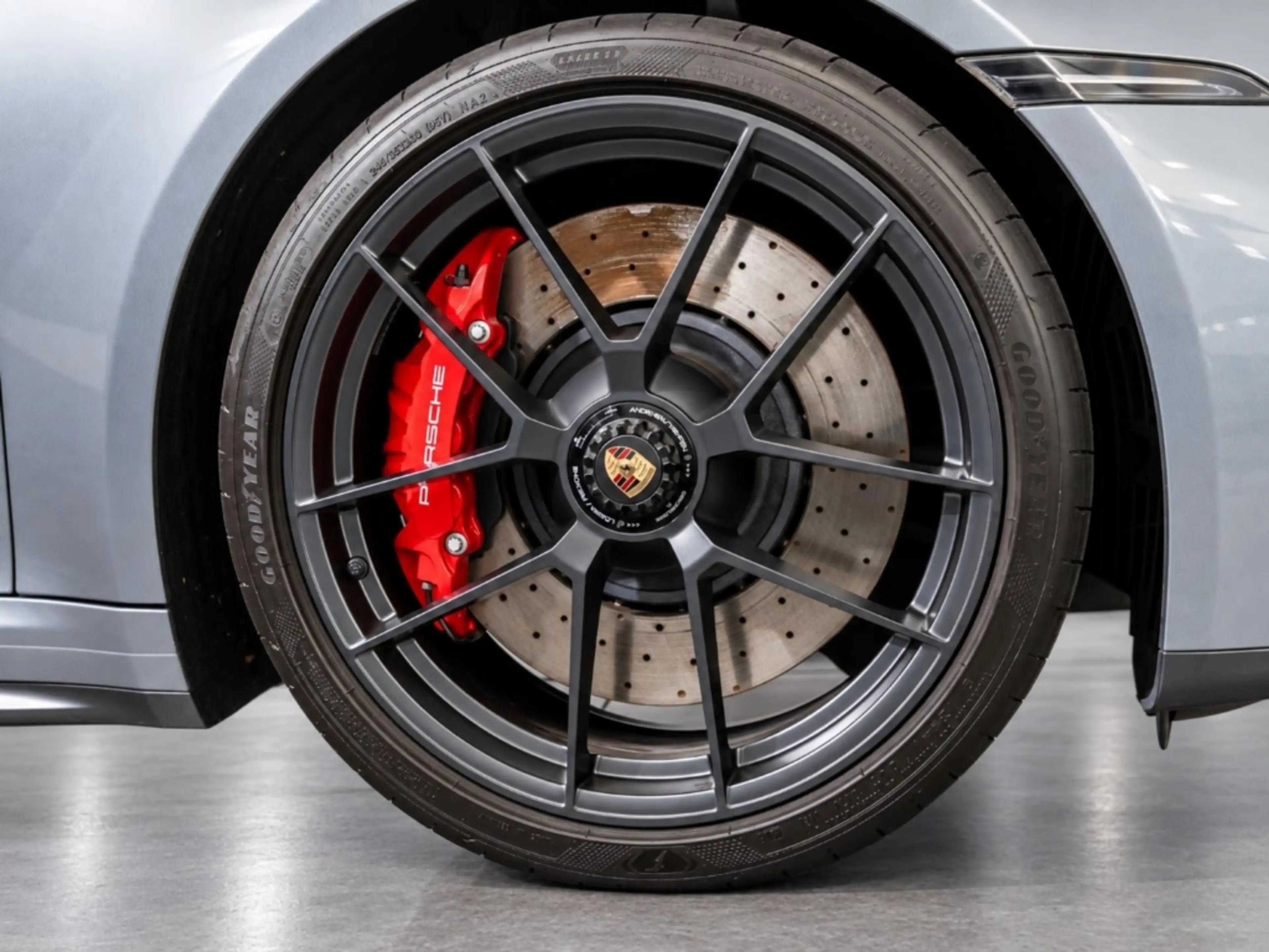 Porsche 992 911 Carrera GTS Cabriolet InnoDrive BOSE — photo 7