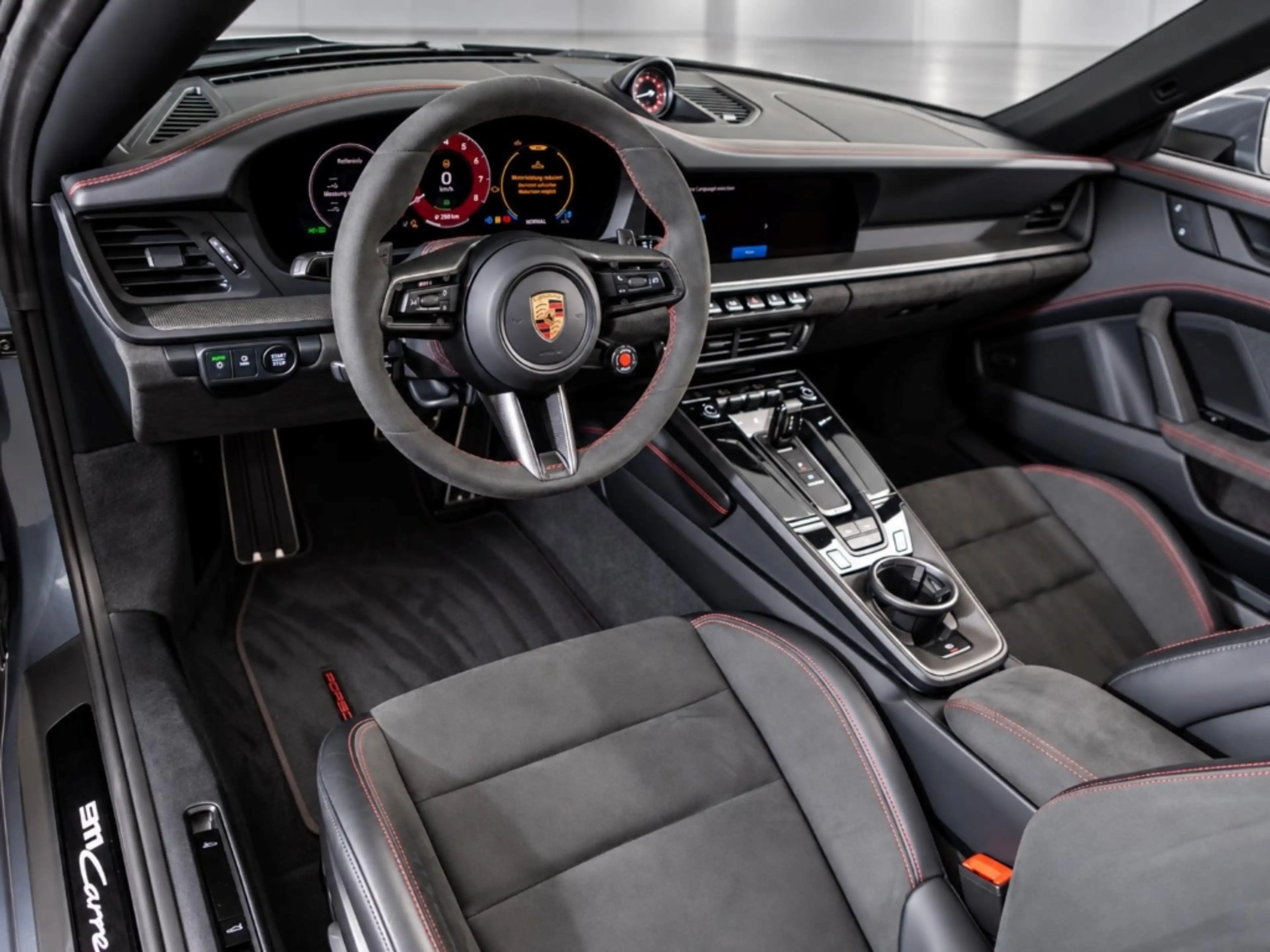 Porsche 992 911 Carrera GTS Cabriolet InnoDrive BOSE — photo 11