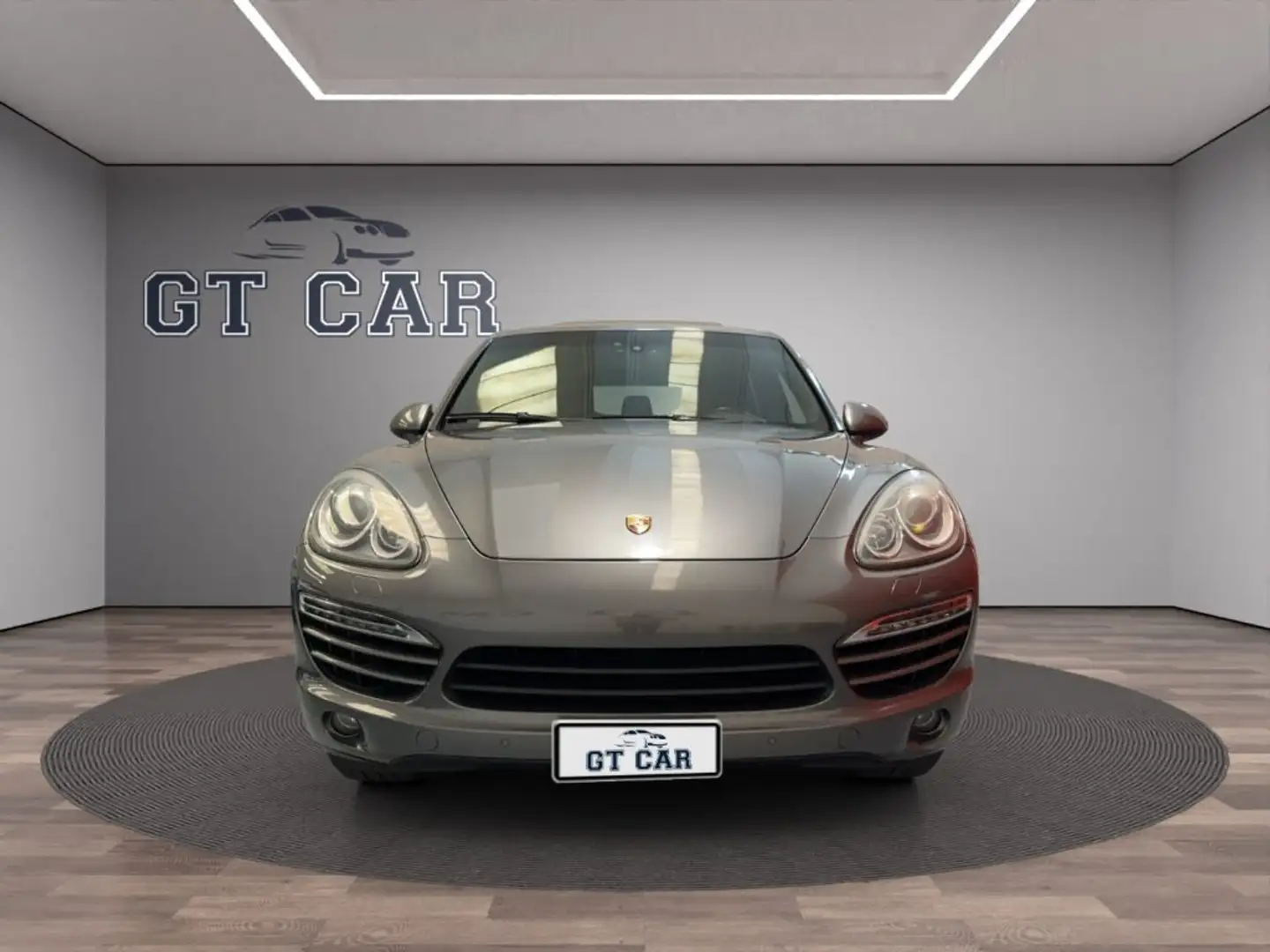 Porsche Cayenne 3.0 Diesel Gris - 2