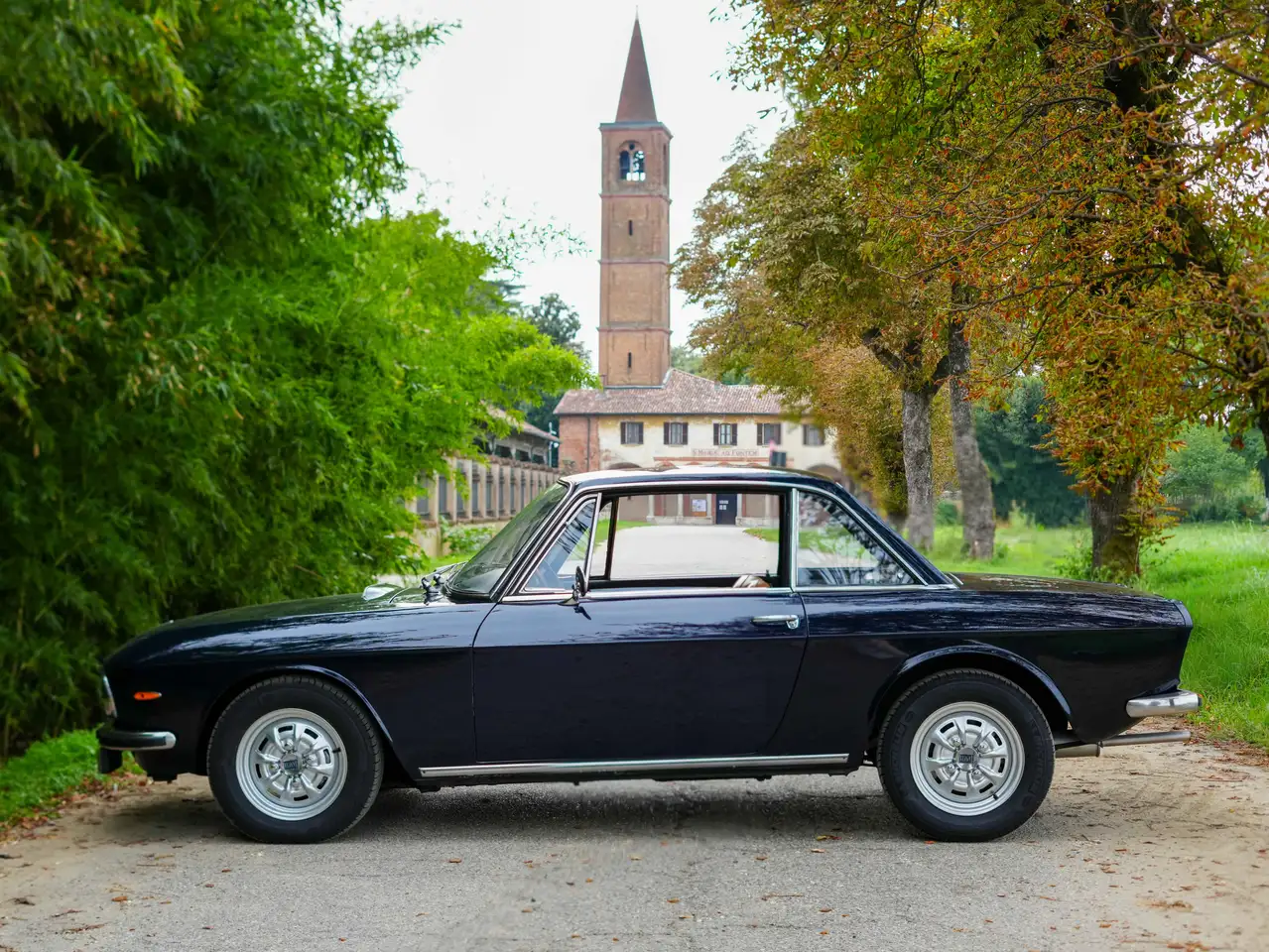 Lancia Fulvia Coupè 1.3 S Seconda serie-Monofamiliare-CRS ASI- Blu Ministeriale, foto 2
