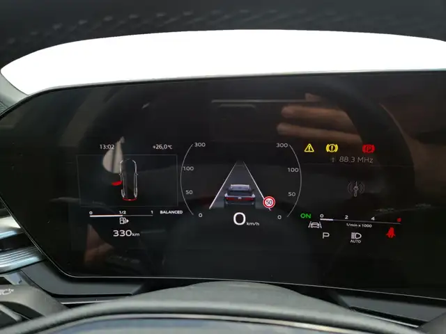 Audi A6 view 9