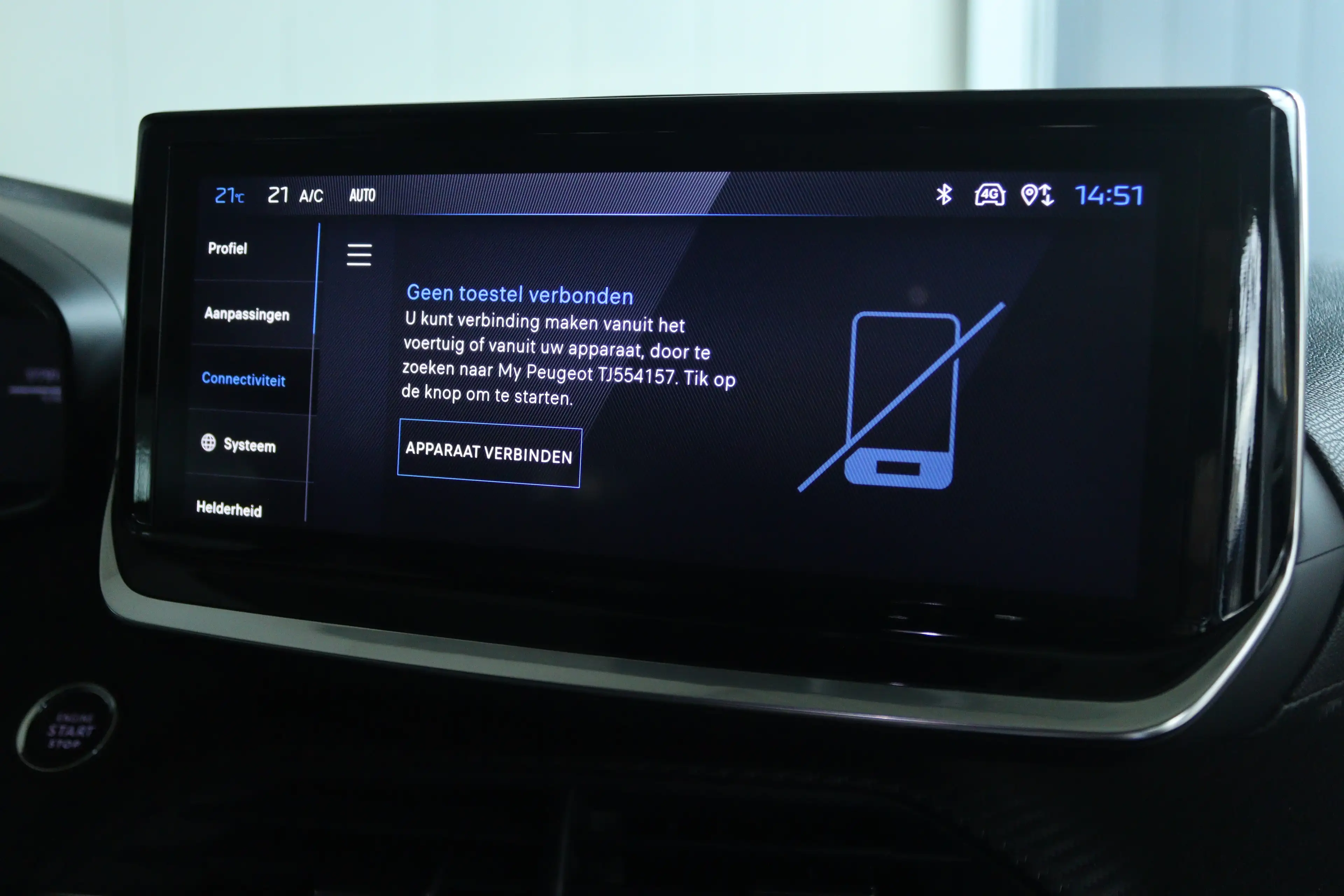 Peugeot 2008 1.2 Hybrid 145 Allure | Adapt. Cruise | 360 Camera — photo 21