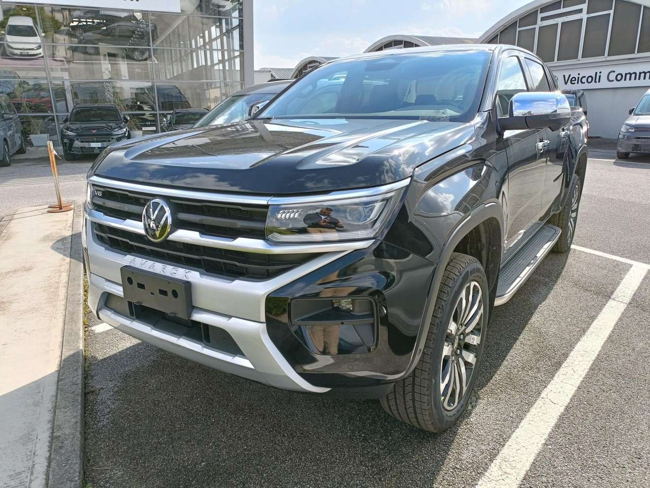 Volkswagen Amarok 3.0 v6 241 cv Aventura Aut 10marce Pronta Consegna