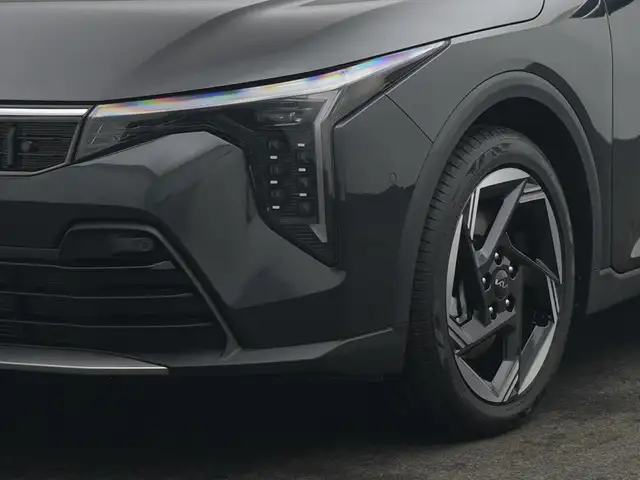 Kia K4 view 10