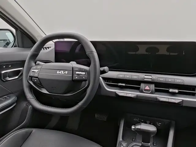 Kia K4 view 13