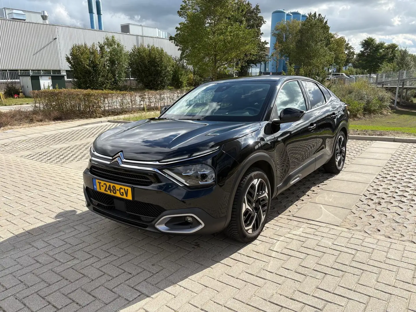 Citroen C4 X C4 X 1.2 PT. Shine Zwart - 2