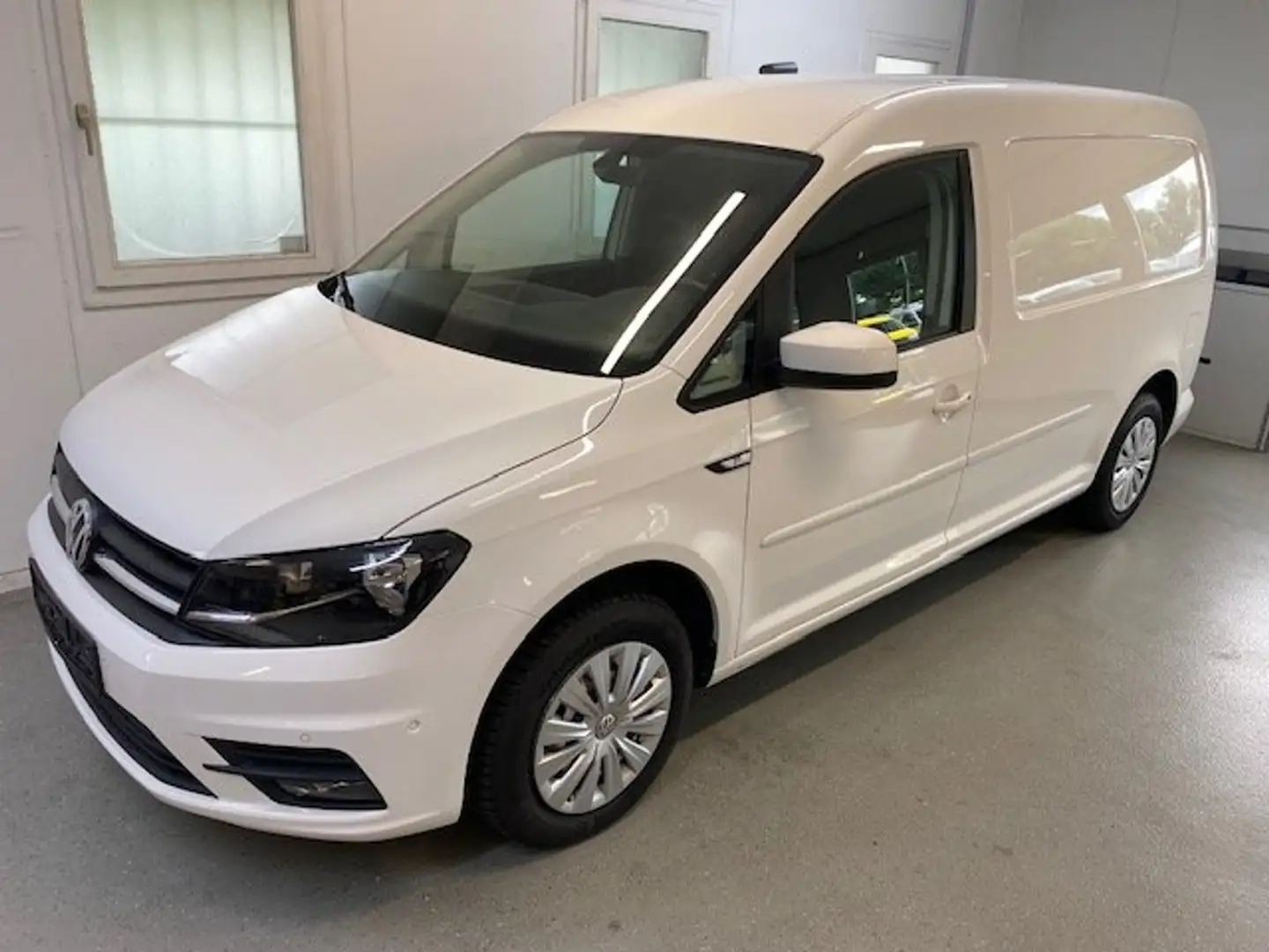Volkswagen Caddy Maxi Kasten DSG 2.0 TDI 75KW 102PS Klima Sortimo Blanc - 2