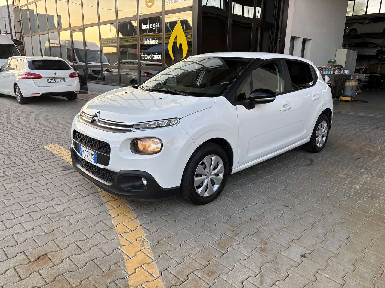 Citroen C3 1.5 bluehdi Shine s&s 100cv 5m N1