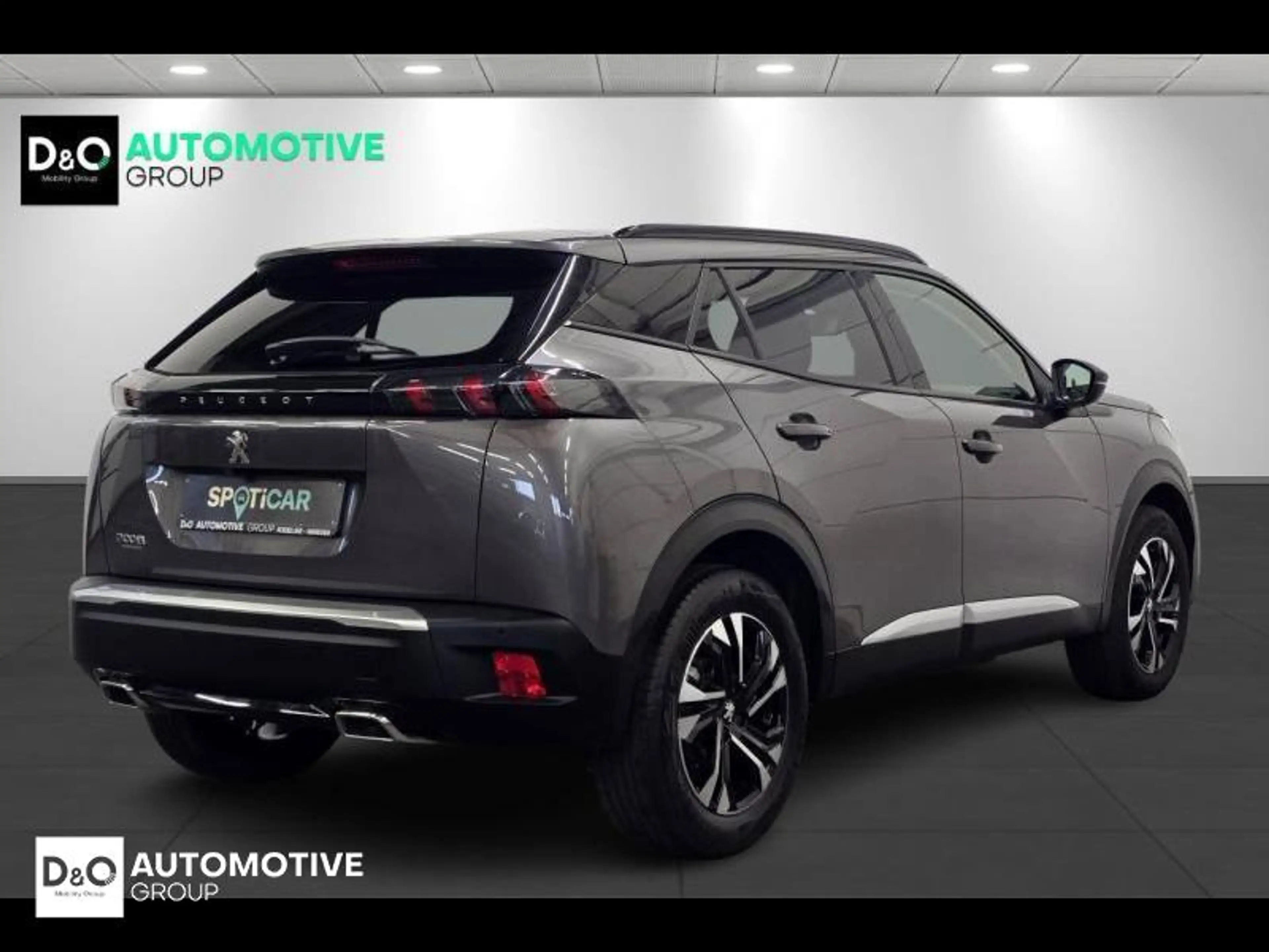Peugeot 2008 allure camera gps — photo 3