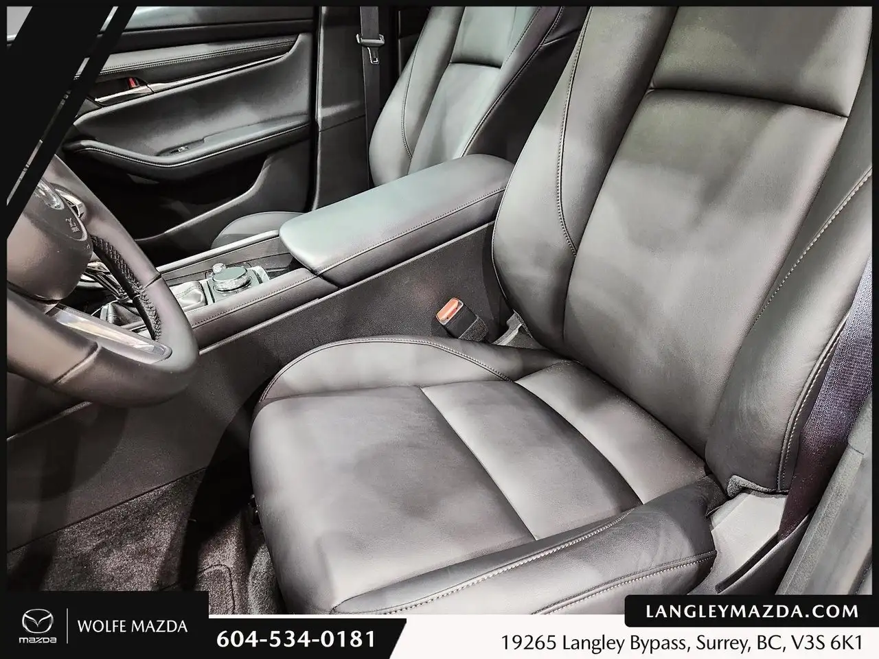 Mazda 3 снимка Mazda 3