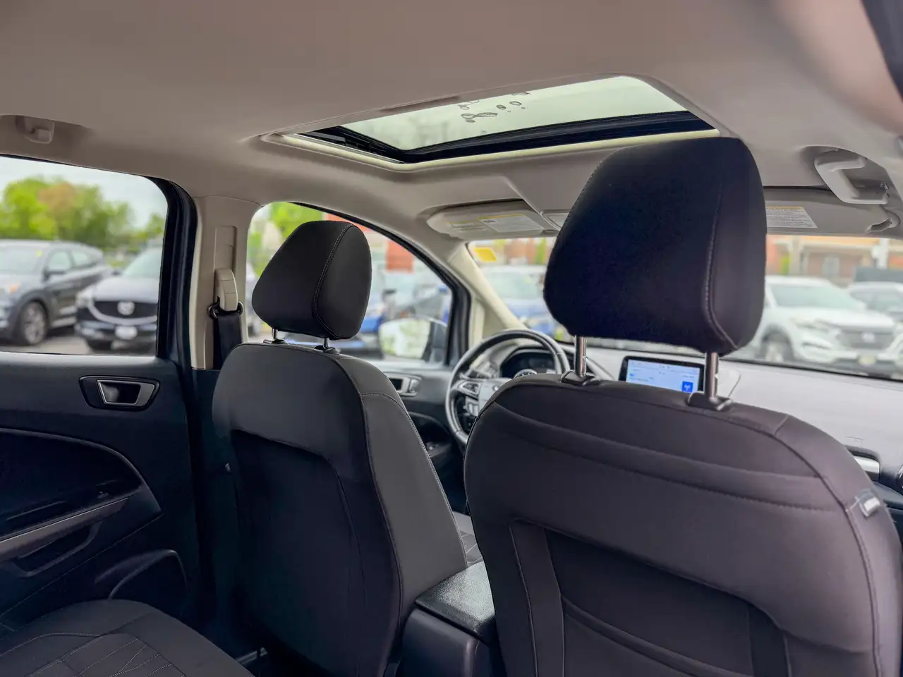 Ford EcoSport снимка Ford EcoSport