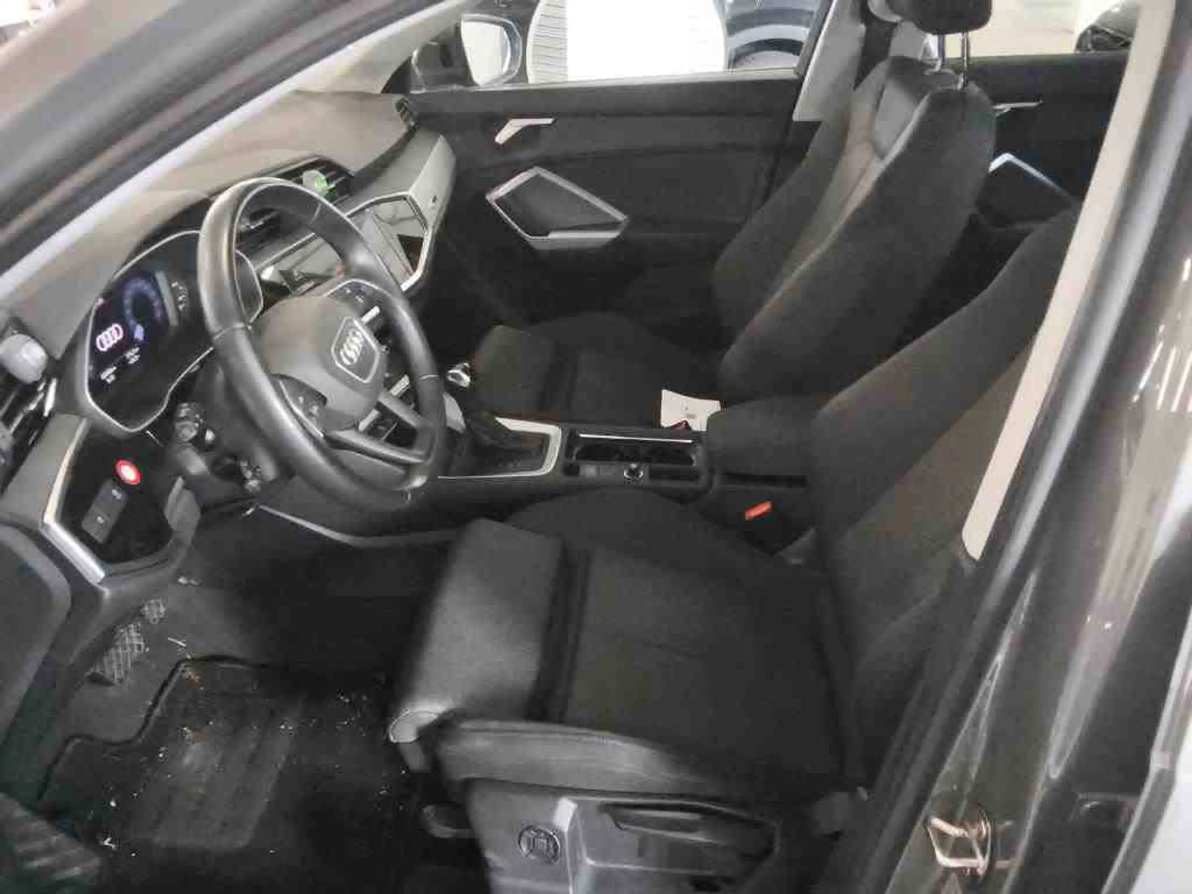 Audi Q3 — photo 5