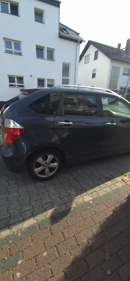 Honda FR-V