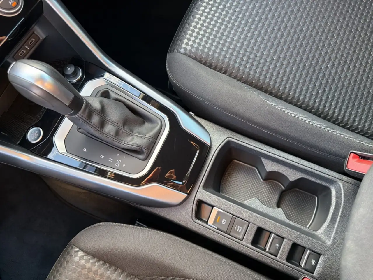 Volkswagen T-Roc Cabriolet Active 1.5 TSI Allwetter LED Kamera, миниатюра 18